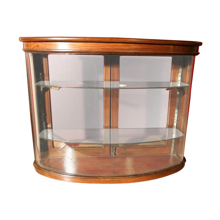 Small Bow Front Display Cabinet For, Small Glass Curio Cabinet With Lights