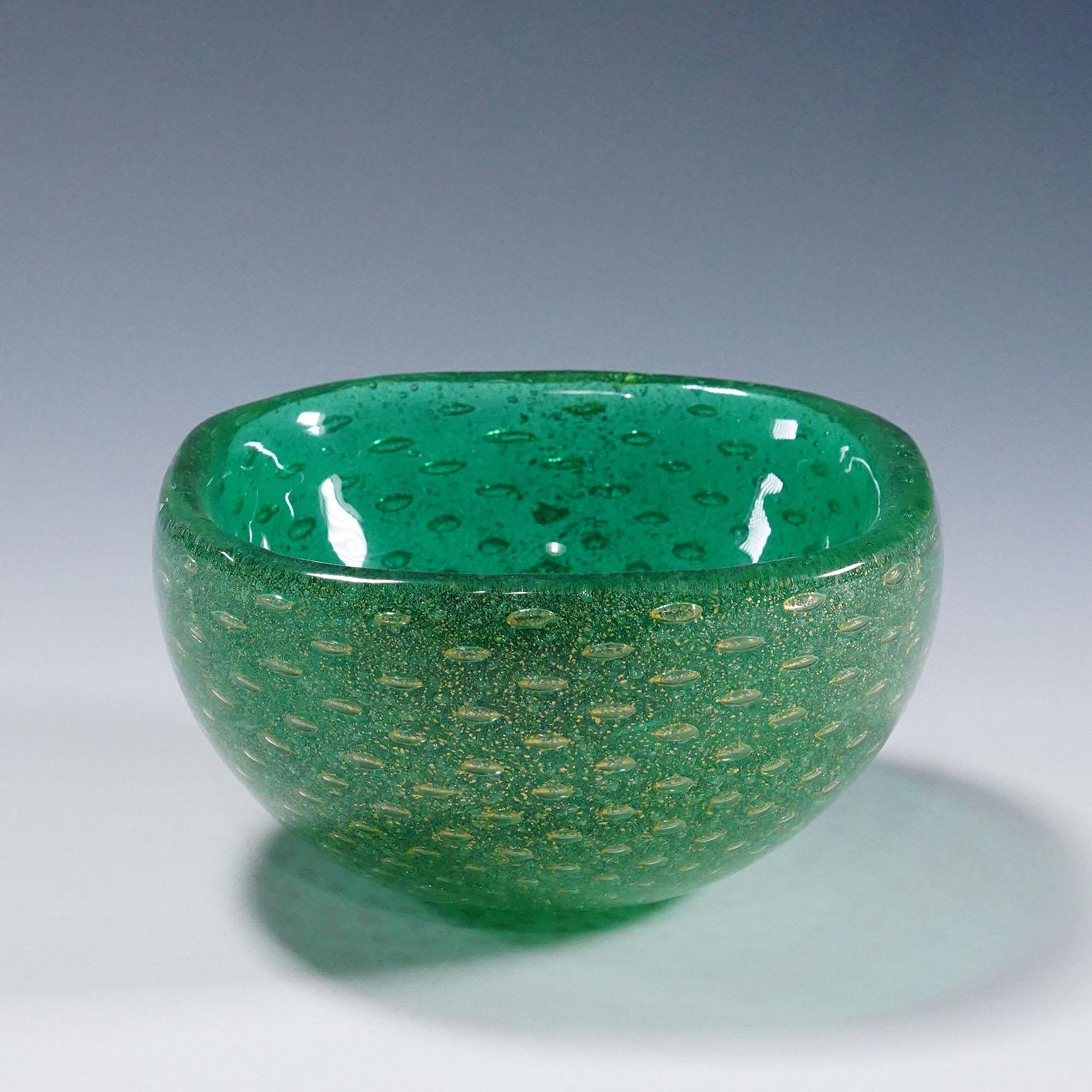Italian Small Bowl in Green Sommerso Glass, Carlo Scarpa for Venini Murano 1930s