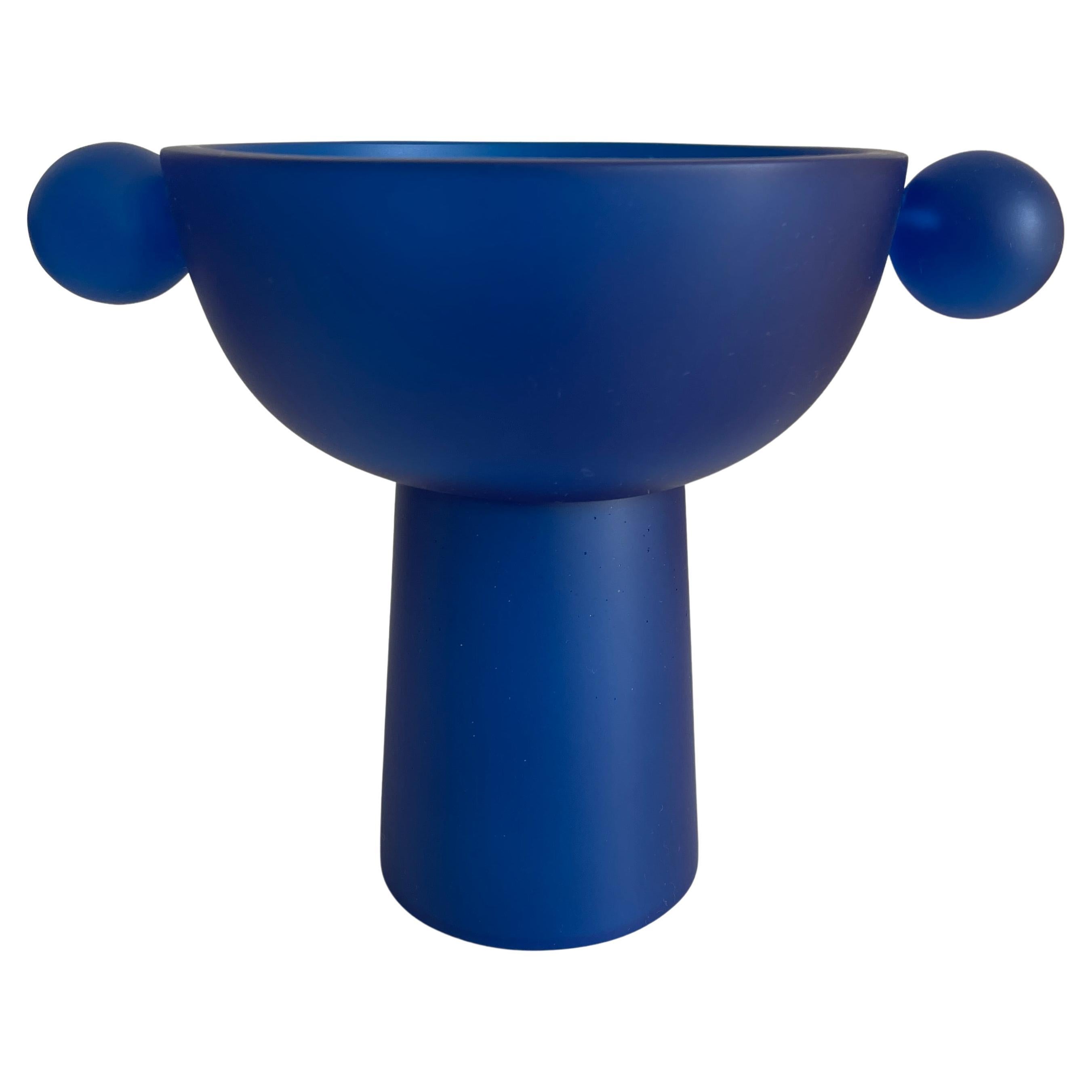 Small Bowl Pedestal in Blue Resin by Paola Valle For Sale