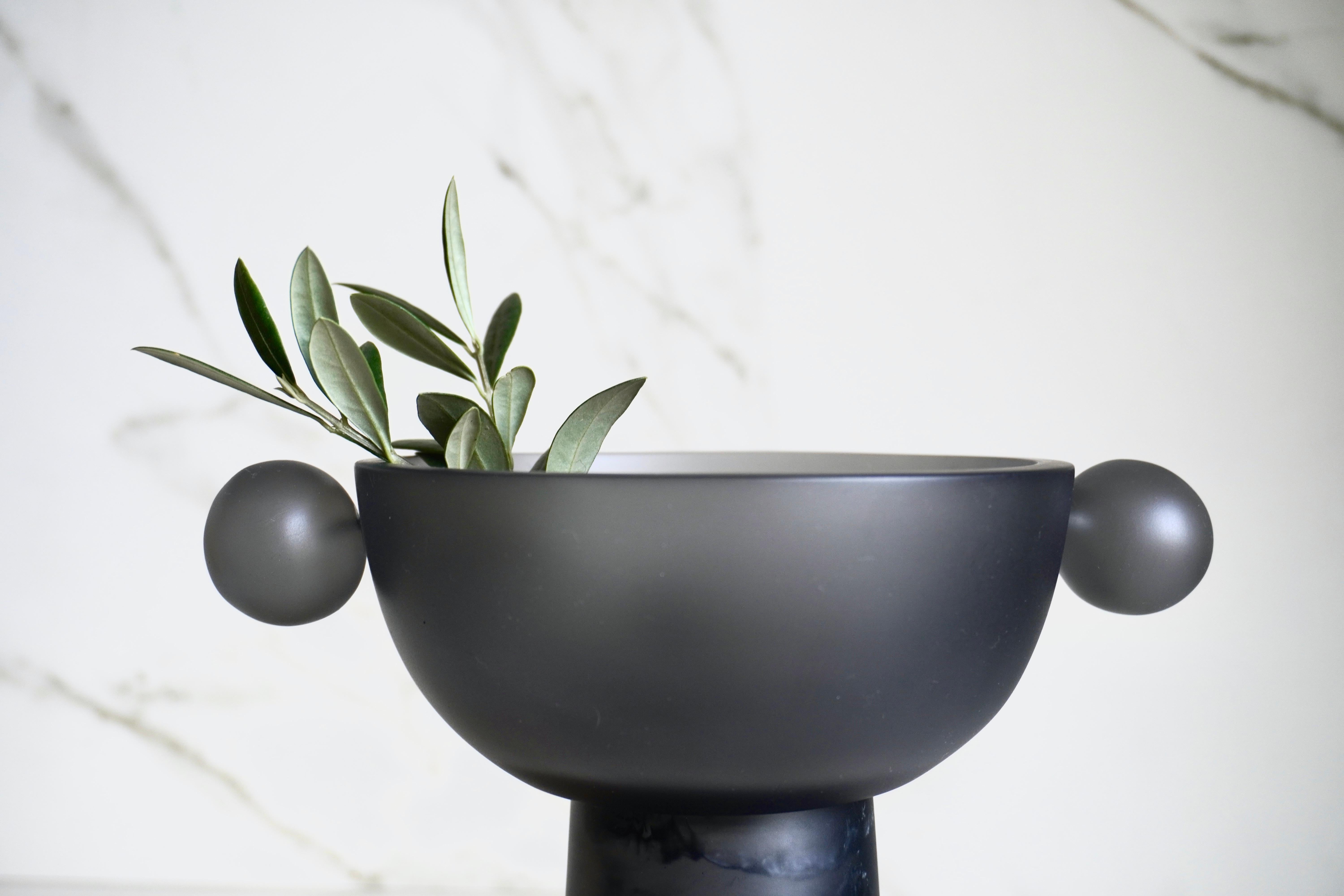 Modern Small Bowl Pedestal in Smoke Resin by Paola Valle For Sale