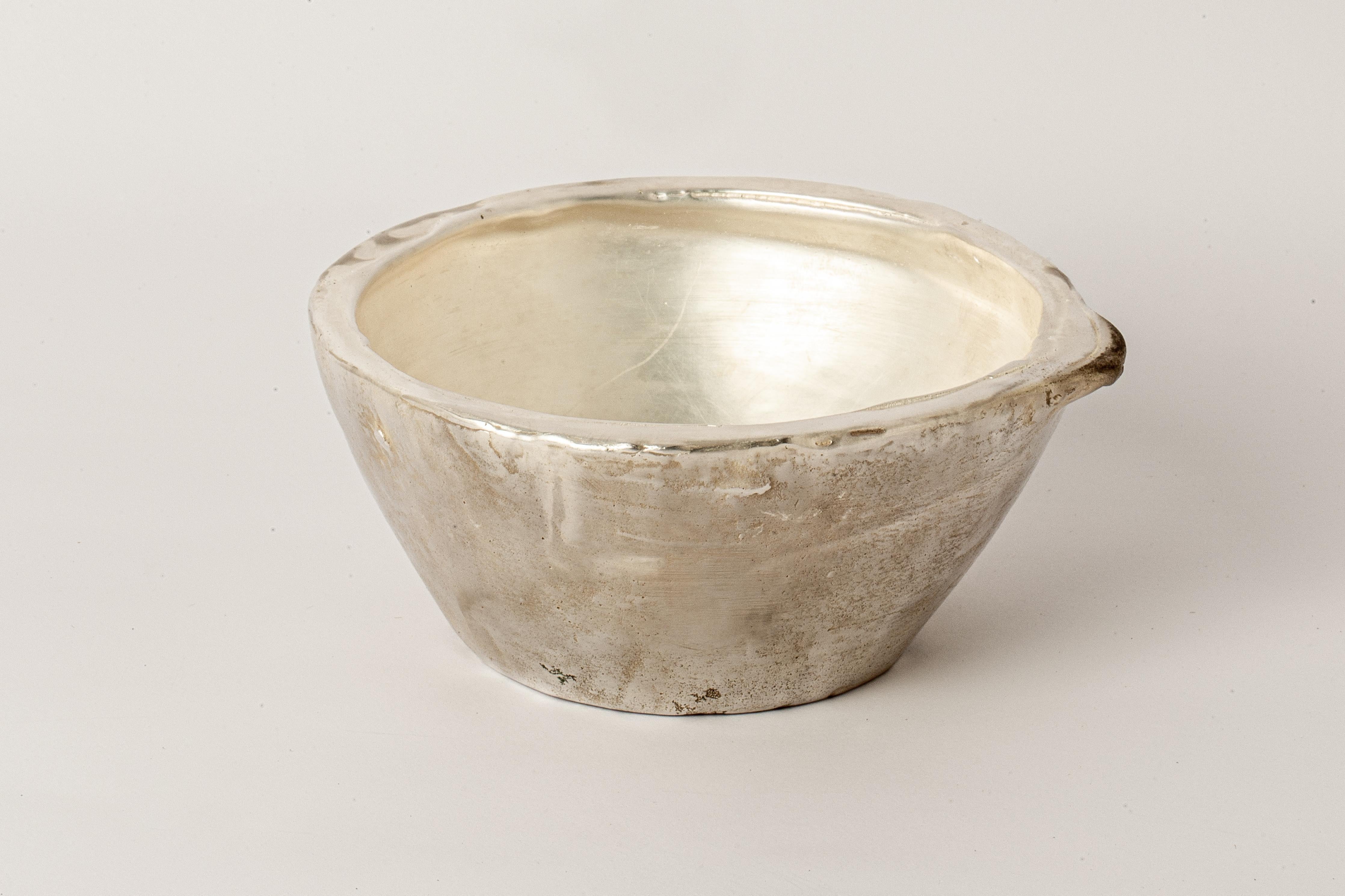 Small bowl (Single Pour, AS) In New Condition For Sale In Hong Kong, Hong Kong Island