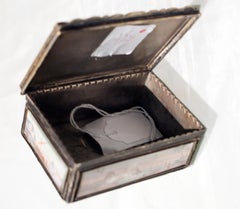 Piccola scatola con scene decorative dell'aerostato Reveillon