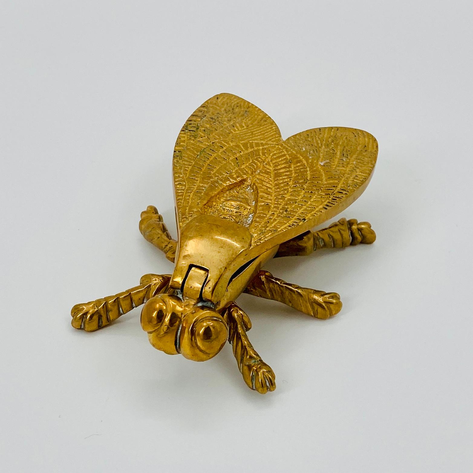 Small Brass Bee Trinket for Jewelry, Salt or Pepper Cellar 8