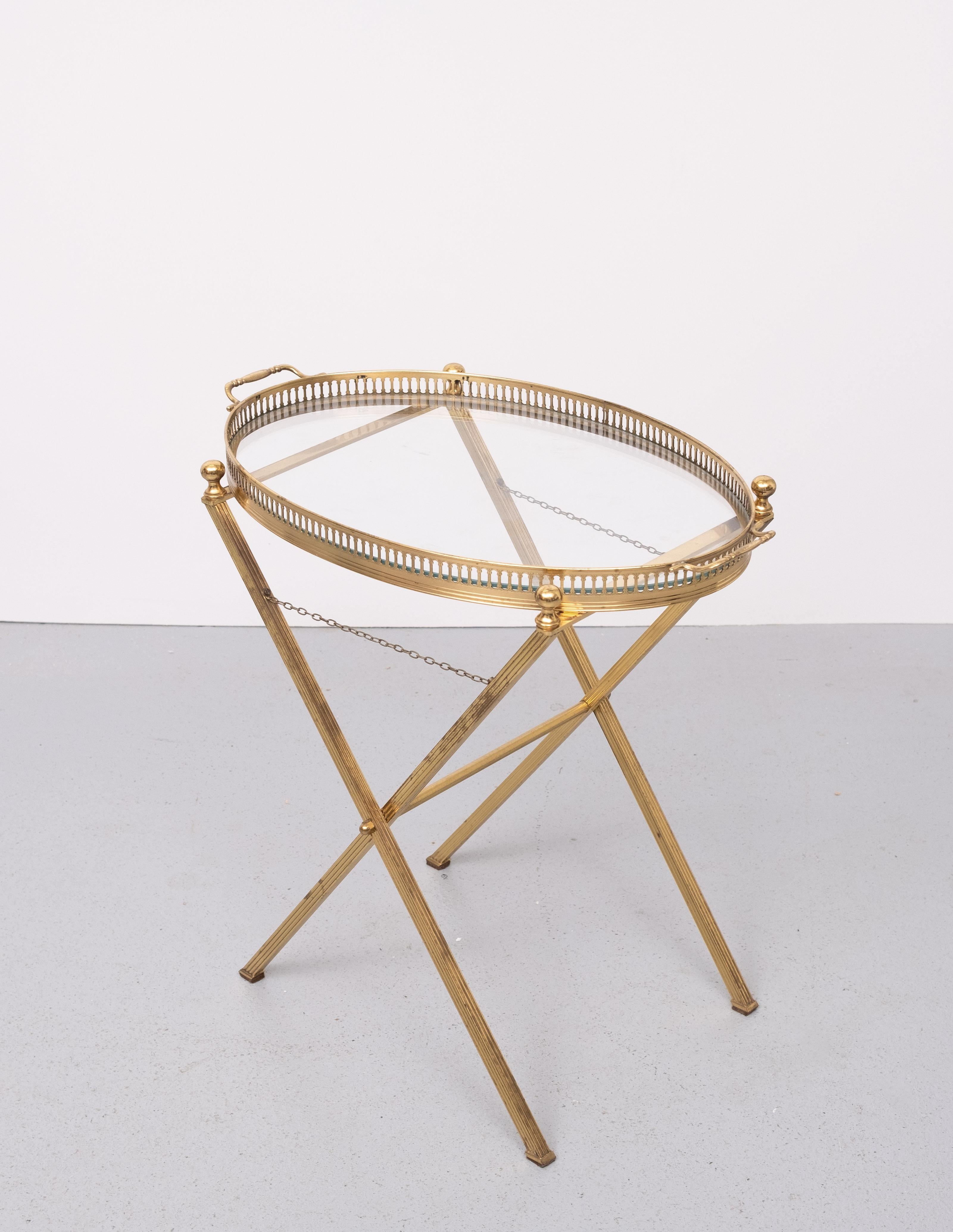 Hollywood Regency petit  Table de service pliante en laiton 1970 France en vente