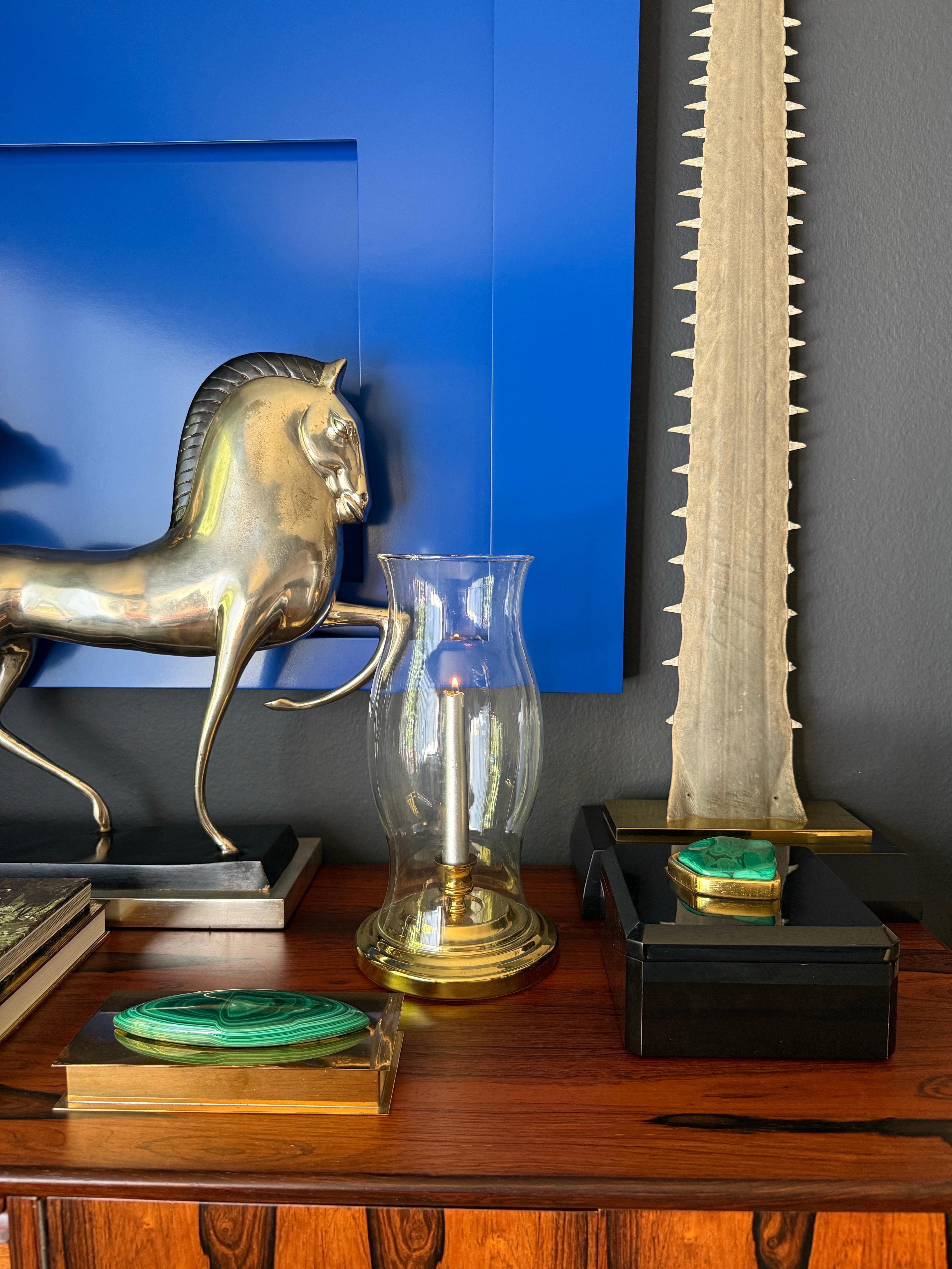 Ottone Uragano piccolo in ottone in vendita