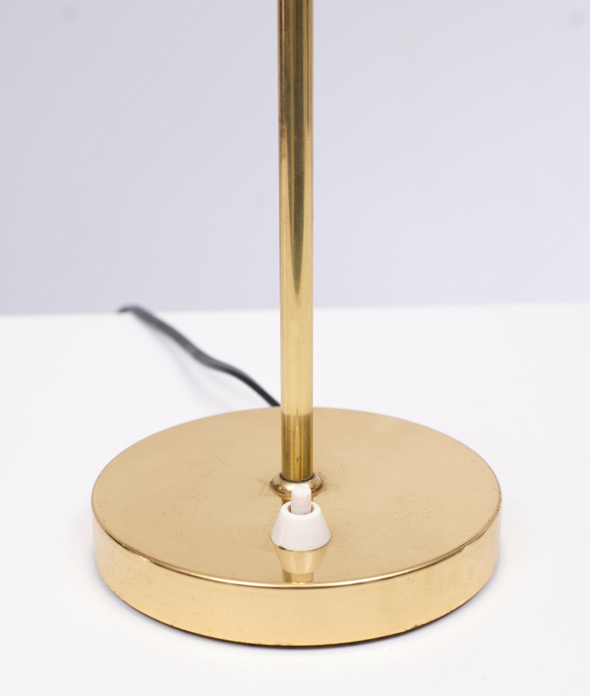 Small Brass Swing Arm Table Lamp 1970s Germany In Good Condition For Sale In Den Haag, NL