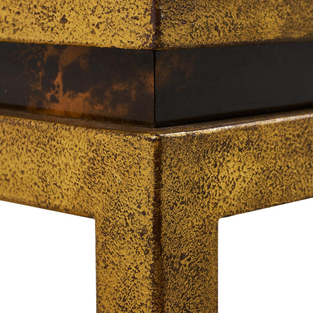 Français Petite table basse en bronze et églomisé, vers 1950 en vente