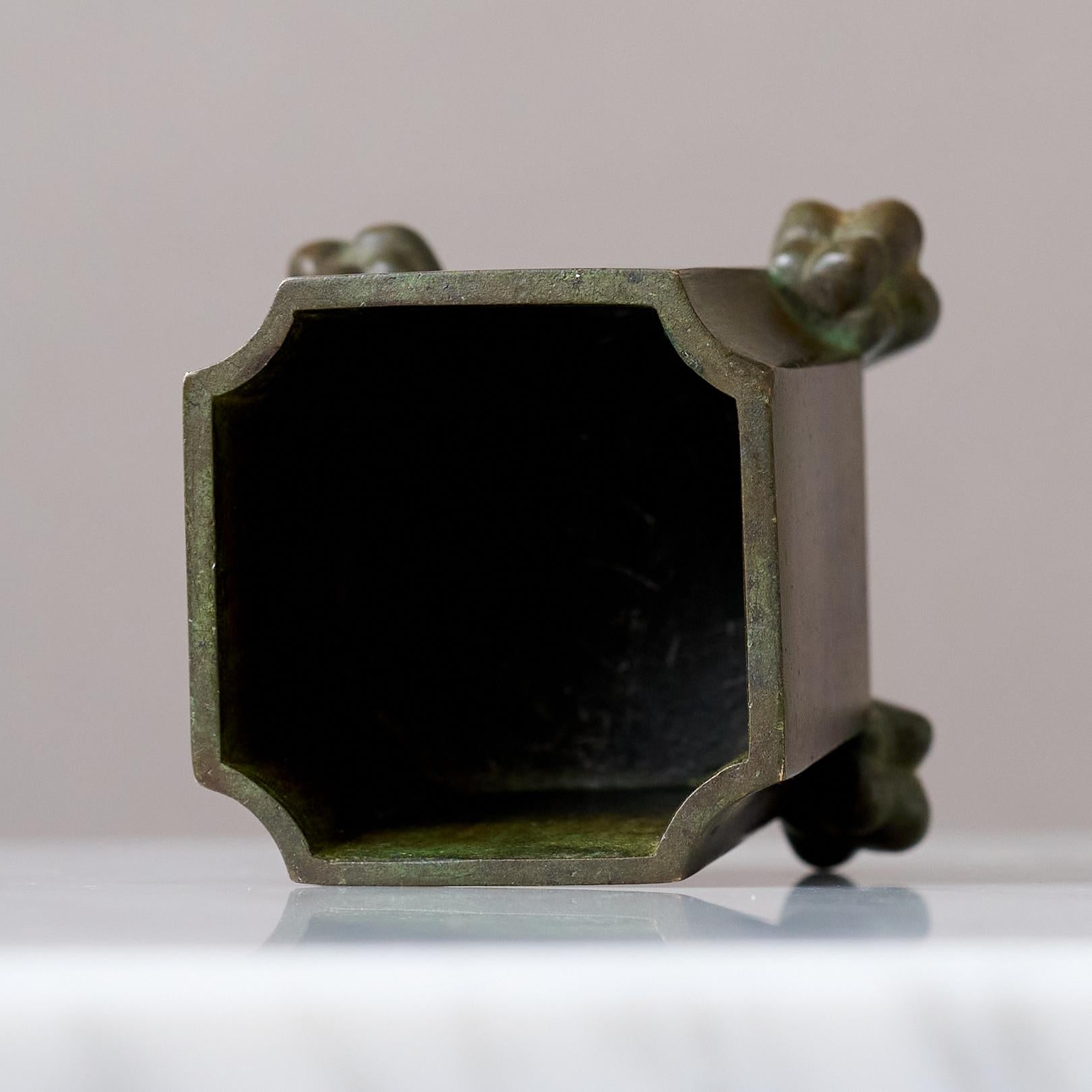 Moulage Petit porte-stylo Art Déco de GAB Guldsmedsaktiebolaget, Suède, années 1930 en vente