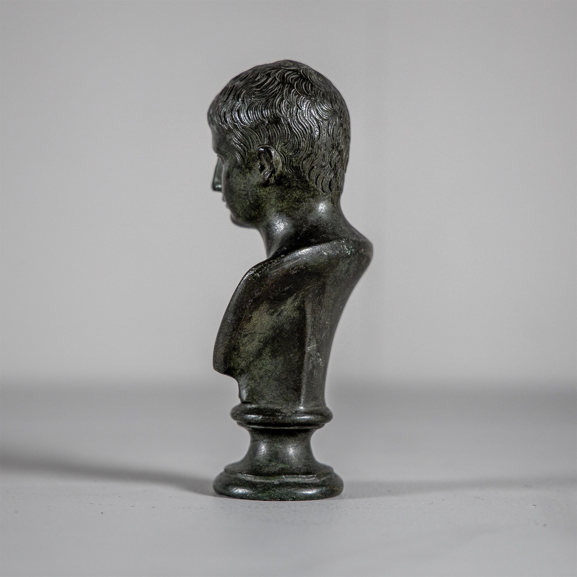 Small Bronze Bust of the Boy Octavian, 19th Century For Sale 1