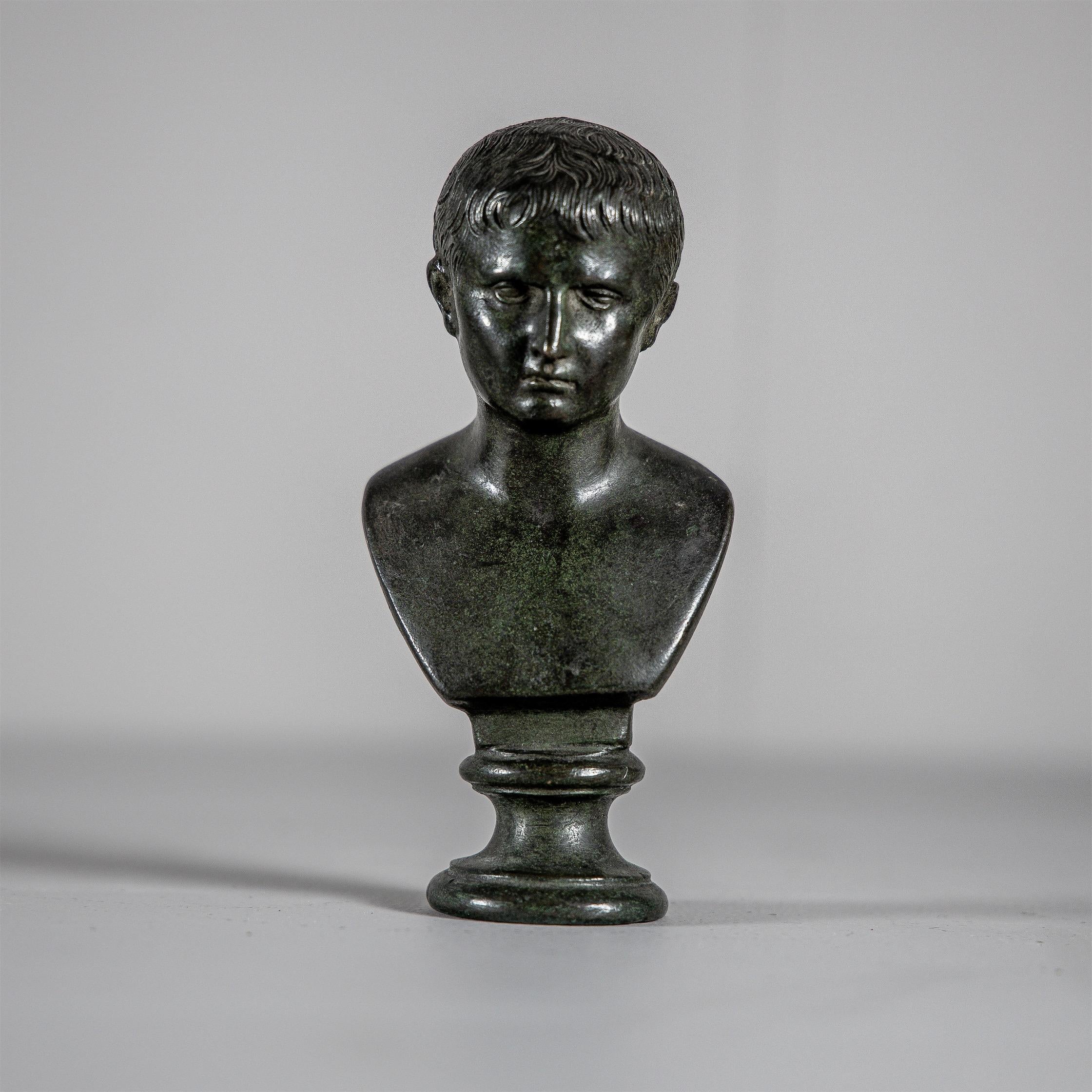 Small Bronze Bust of the Boy Octavian, 19th Century In Good Condition For Sale In Greding, DE