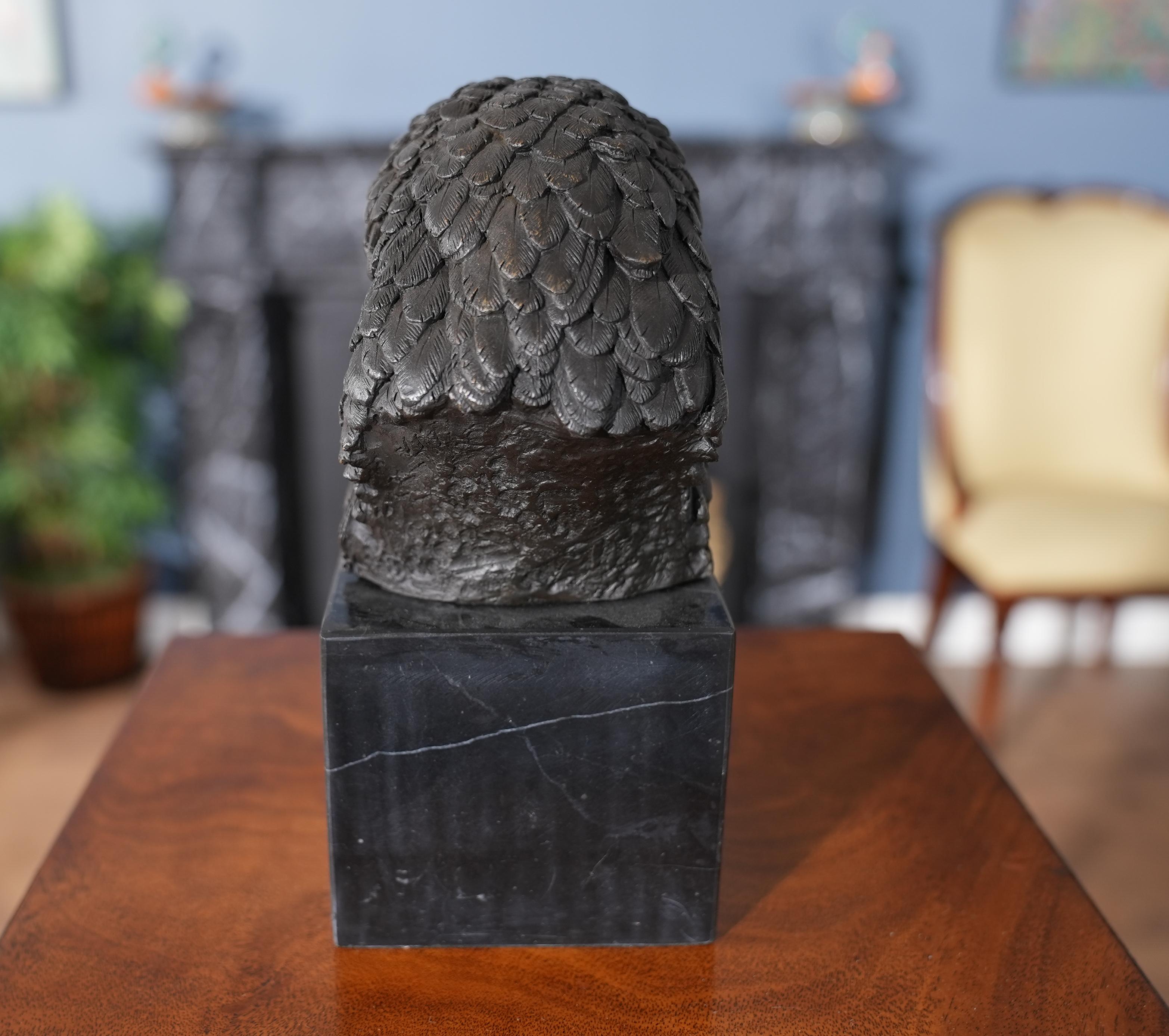 Small Bronze Eagle Bust on Marble Base For Sale 1