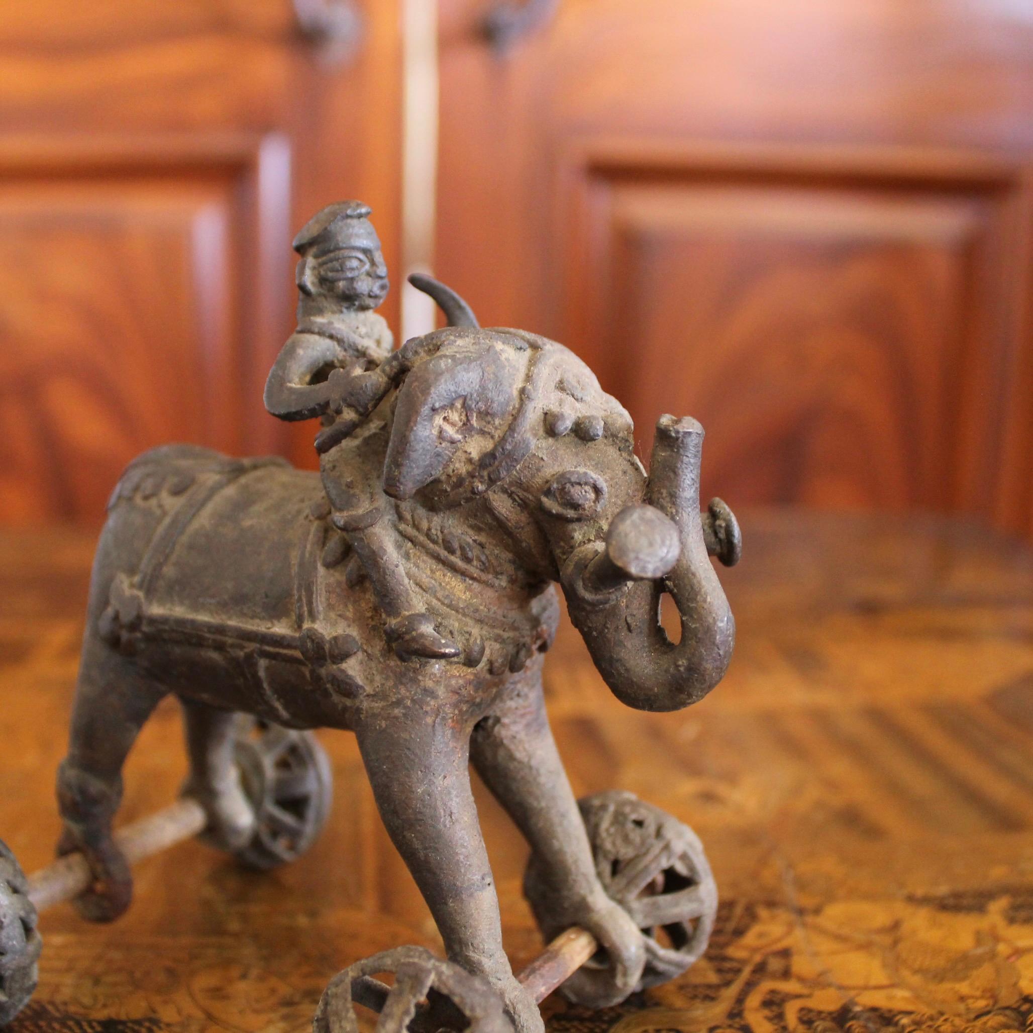 Small Bronze 