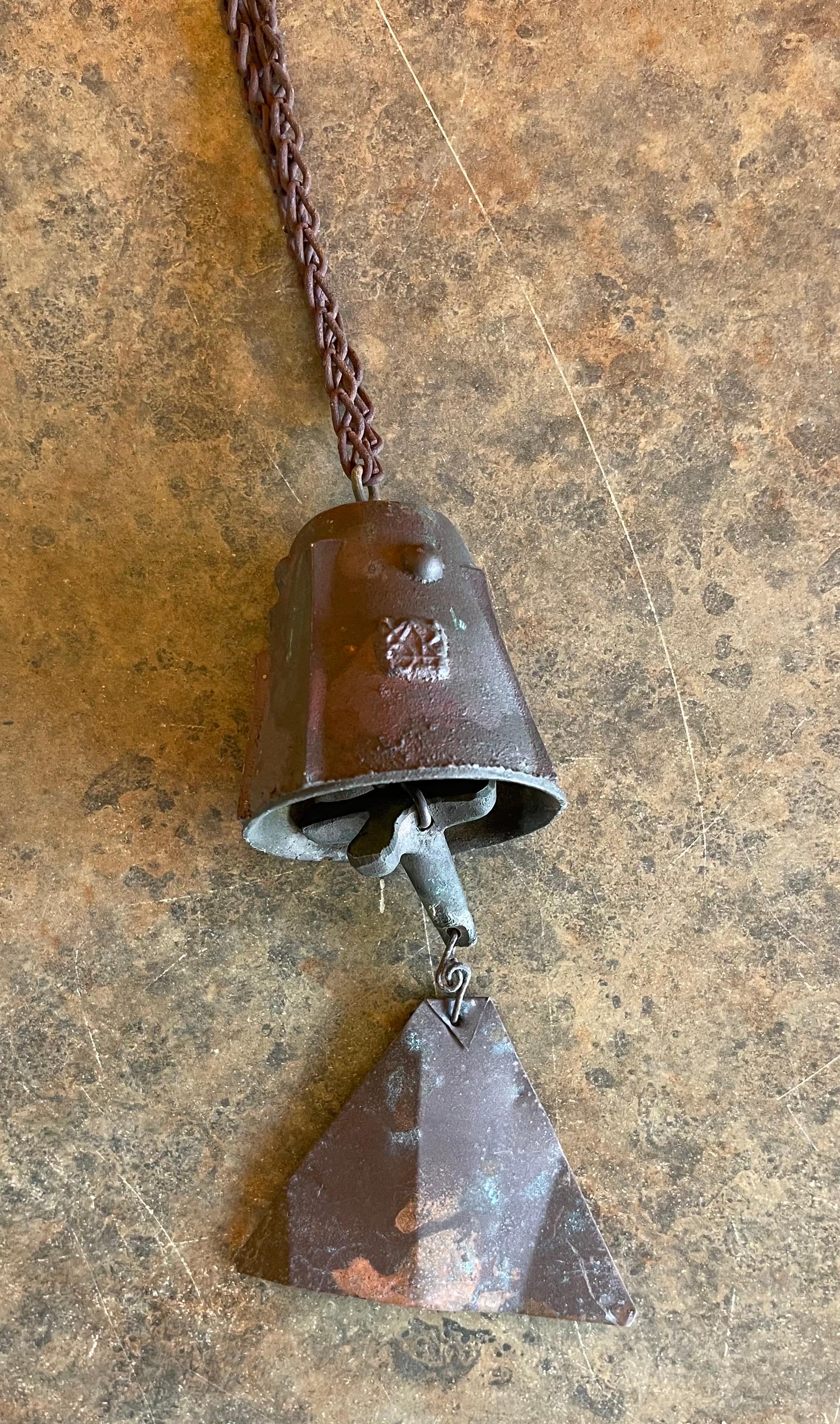 Small Bronze Wind Chime / Bell by Paolo Soleri for Cosanti In Good Condition In San Diego, CA