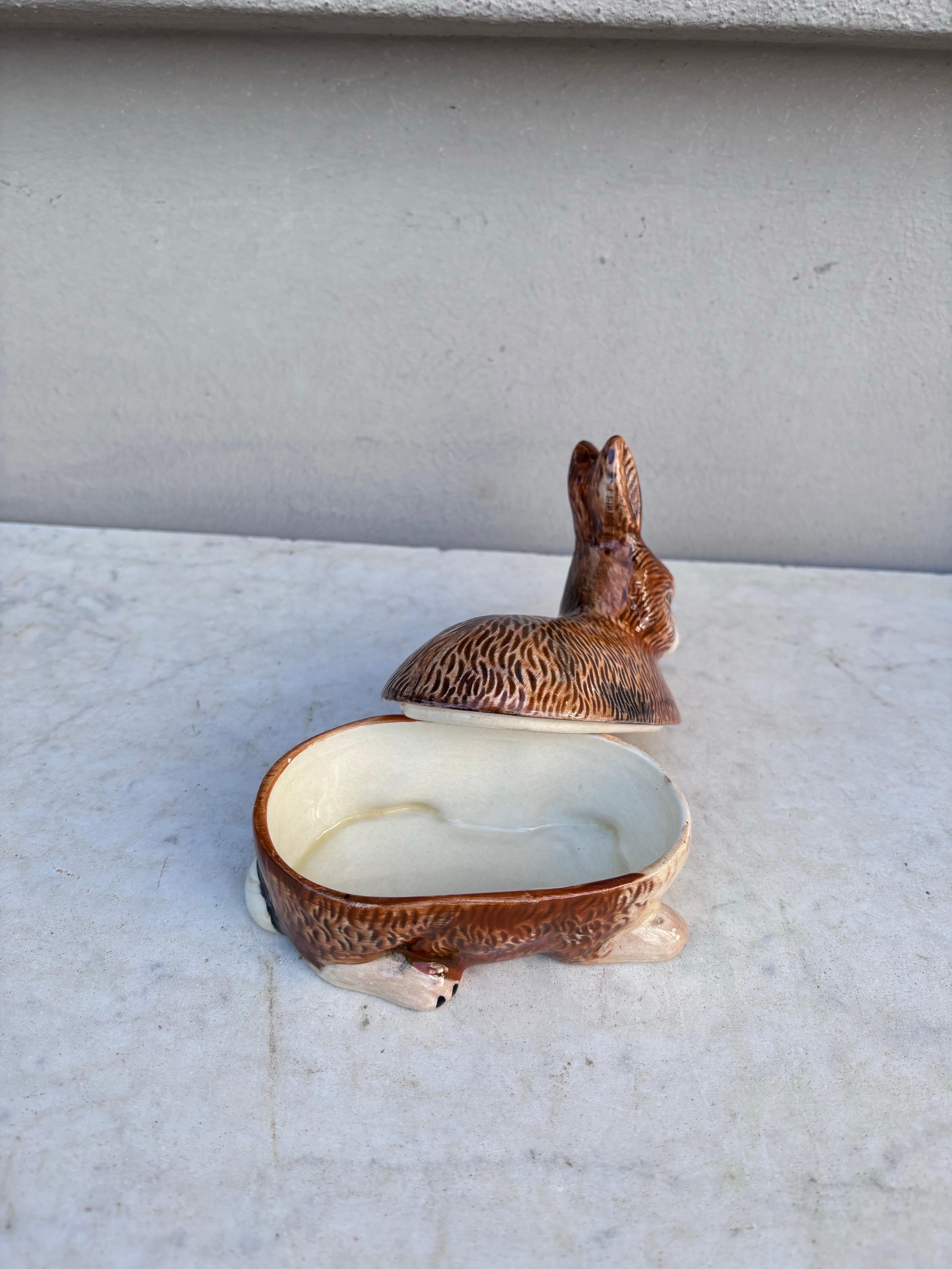 Small Brown Majolica Rabbit Tureen Caugant In Good Condition In Austin, TX