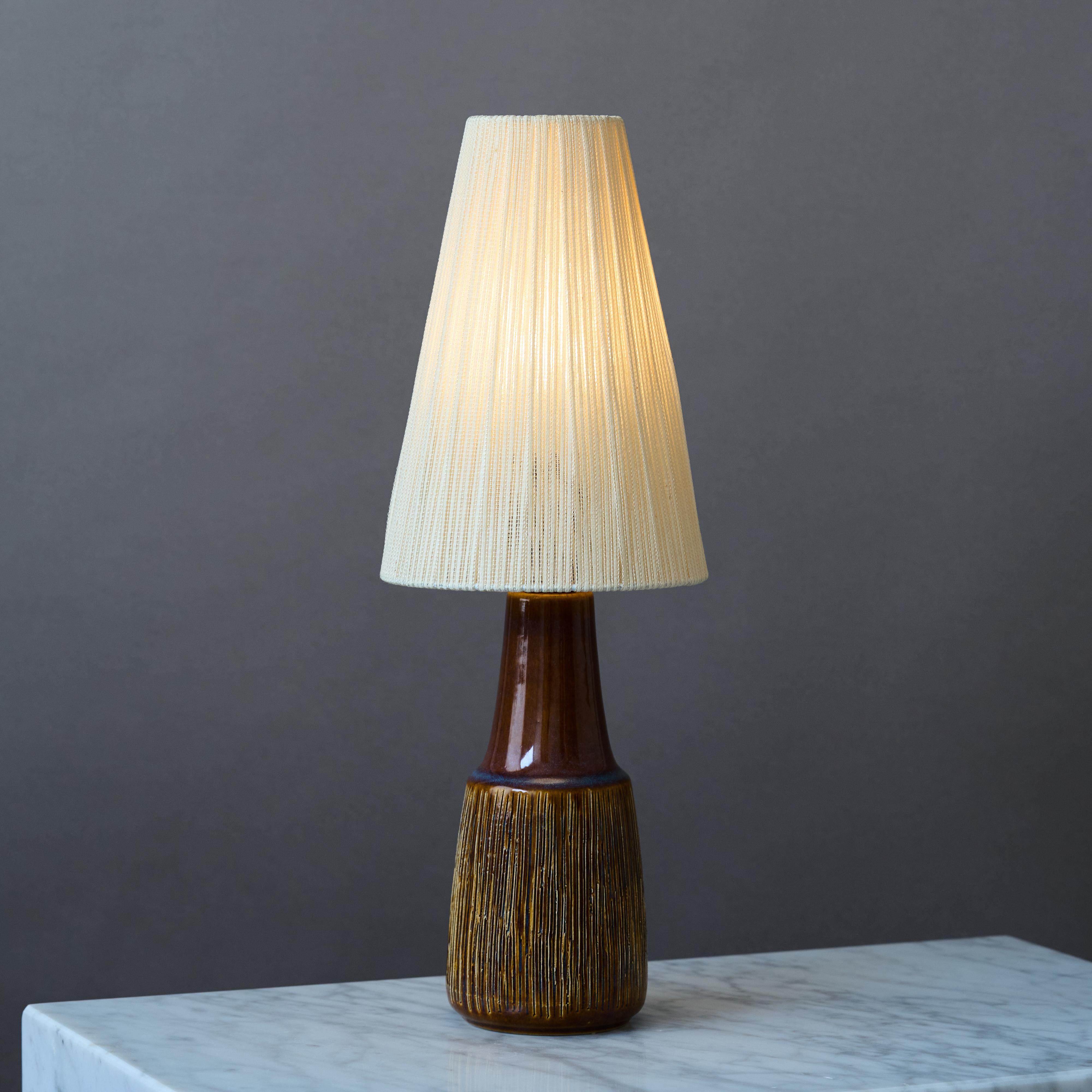 Small Brown Mid-Century Ceramic Table Lamp by Søholm Stentøj, Denmark, 1960s. In Good Condition For Sale In Malmö, SE