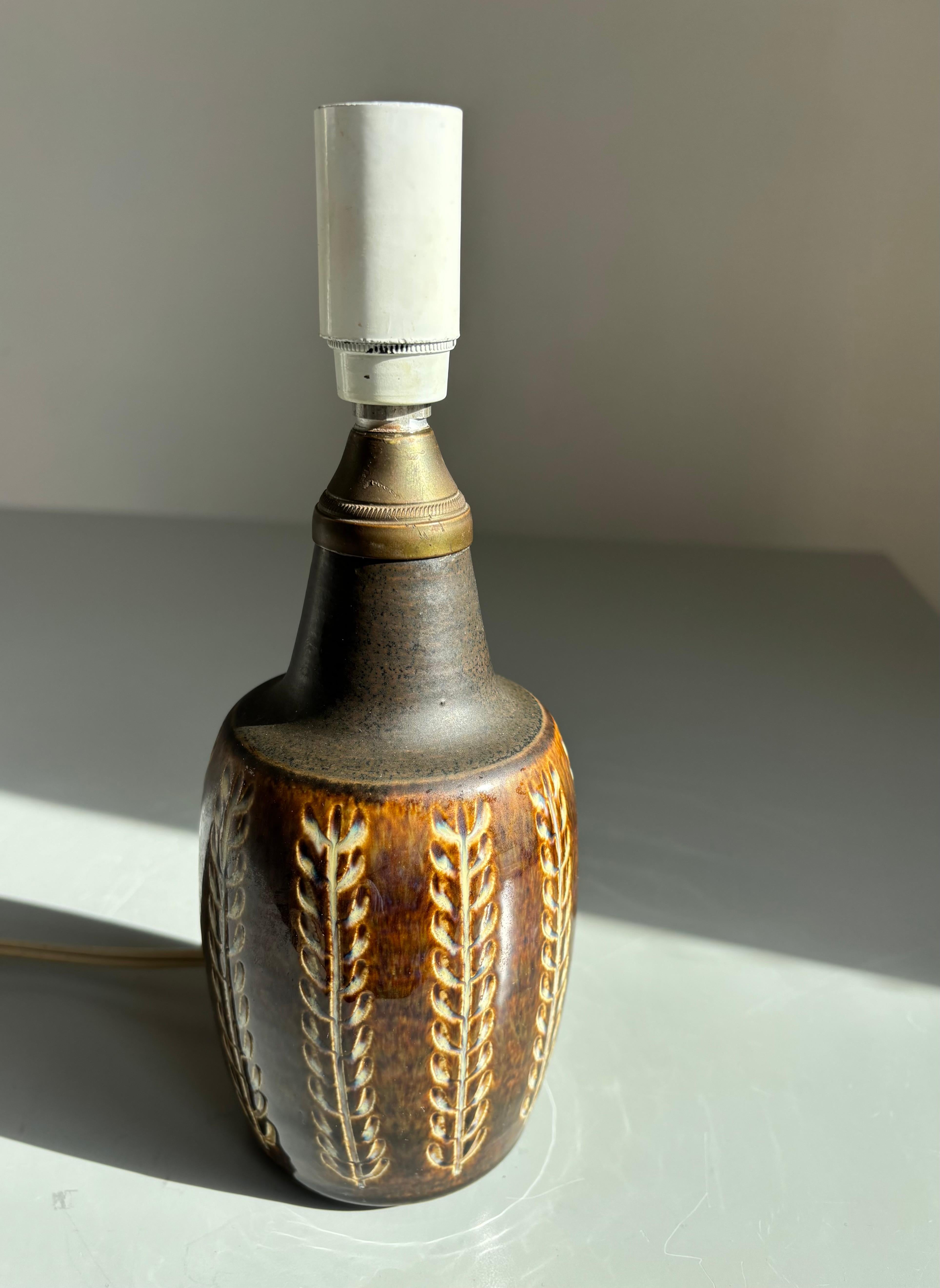 Small Brown Organic Decor Stoneware Table Lamp, 1960s For Sale 3
