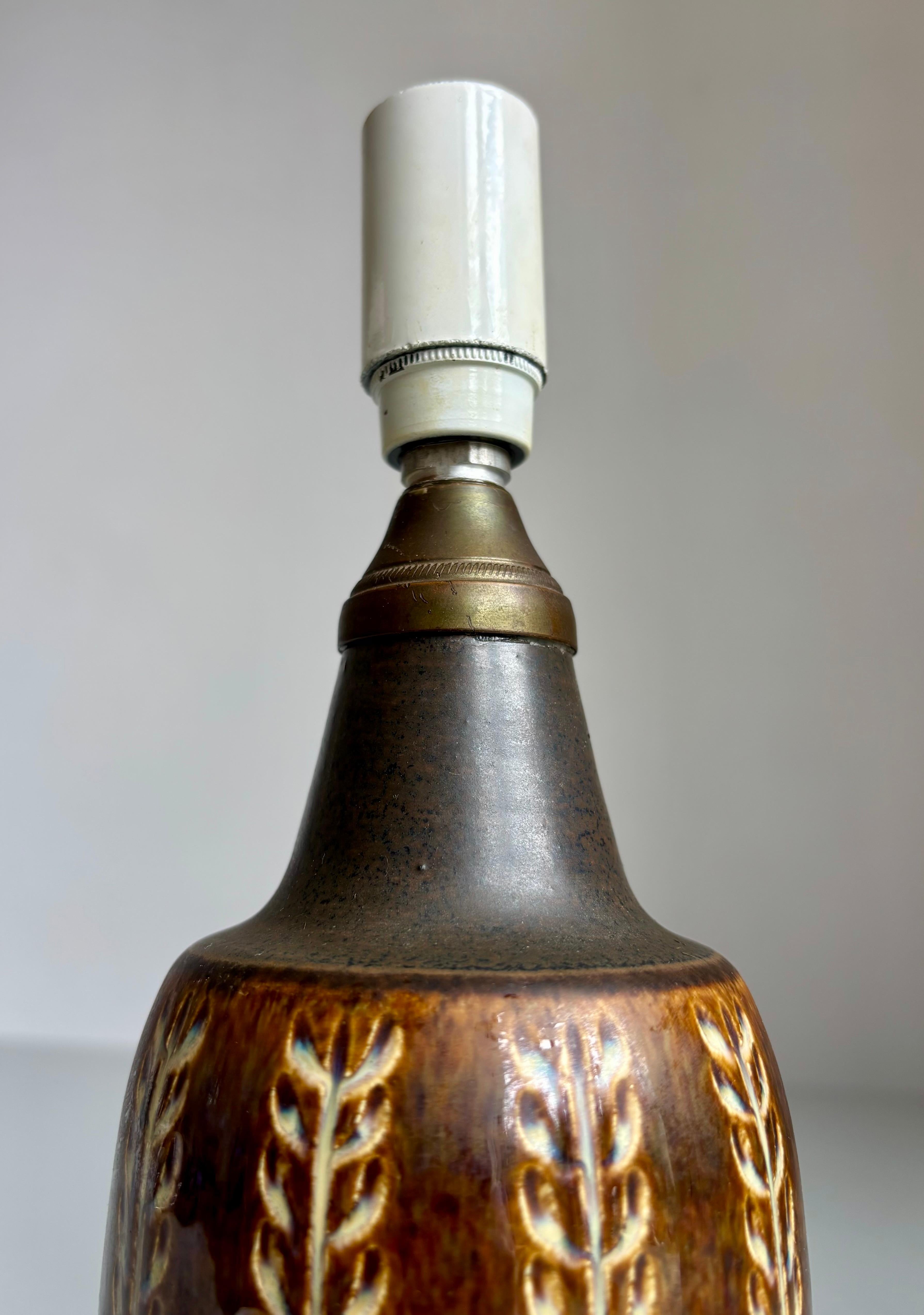 Danish Small Brown Organic Decor Stoneware Table Lamp, 1960s For Sale