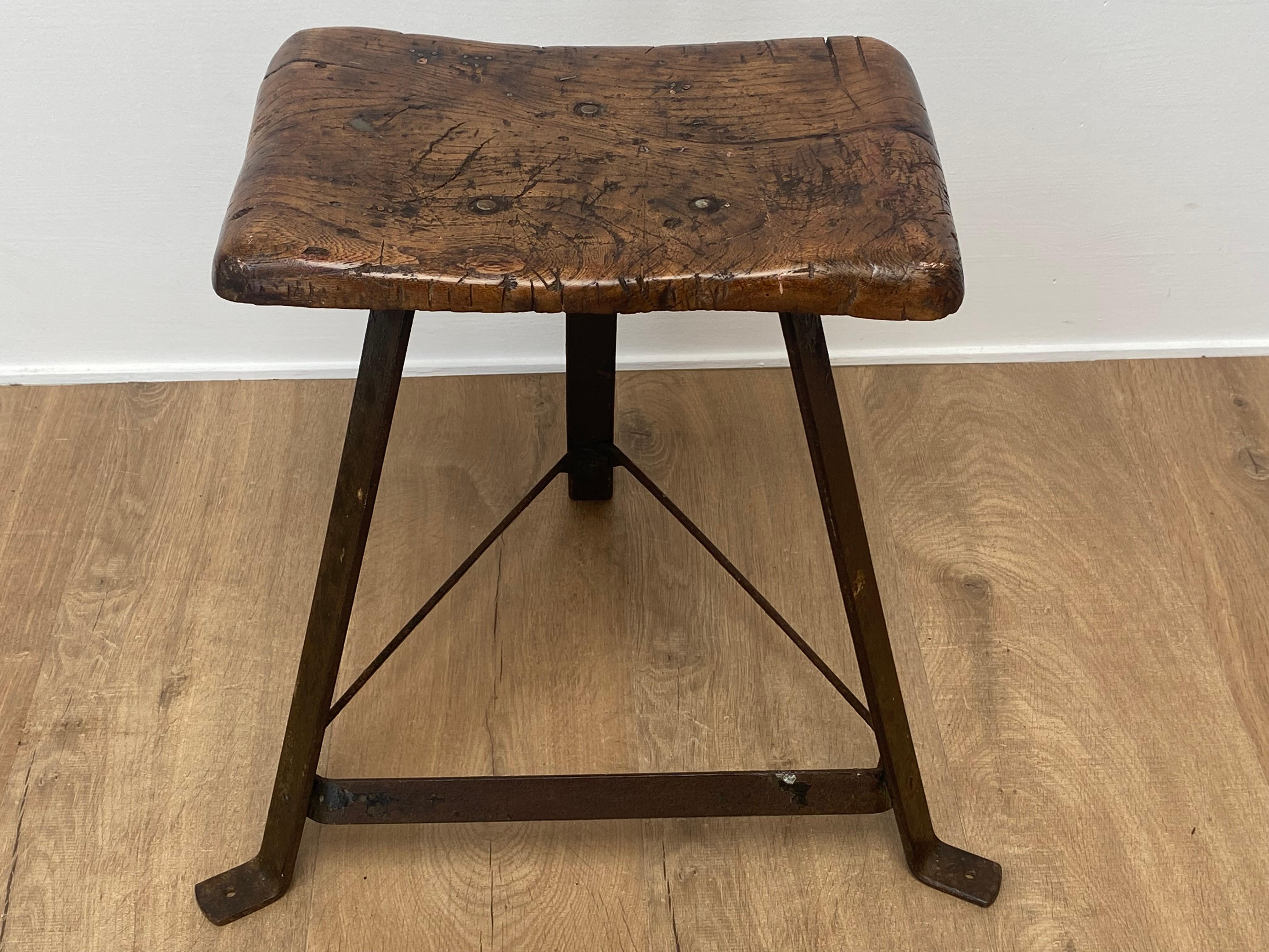 Small Brutalis , Industrial Table with Iron base For Sale 3