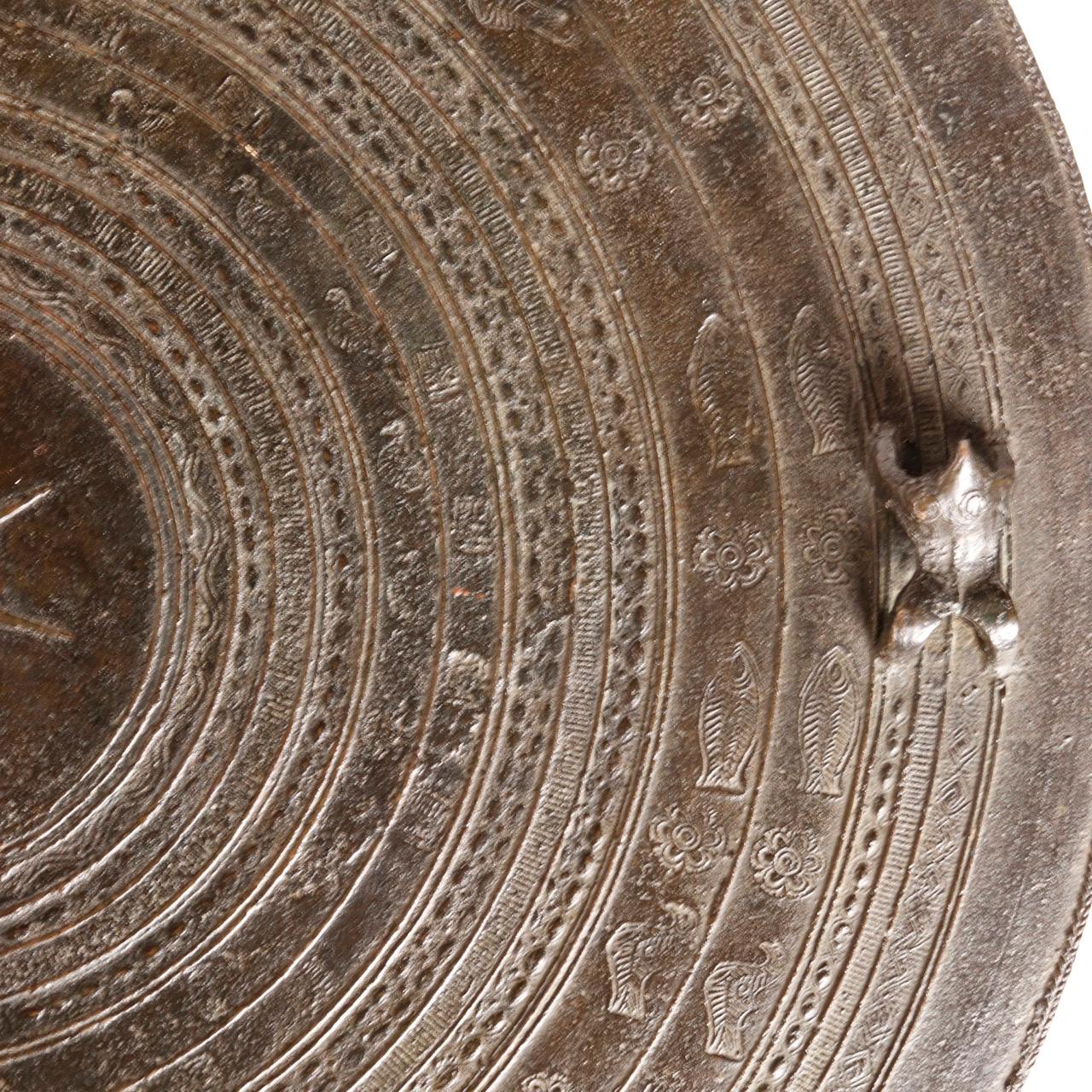 Bronze Petit tambour birman Karen à 4 grenouilles, 18e siècle en vente