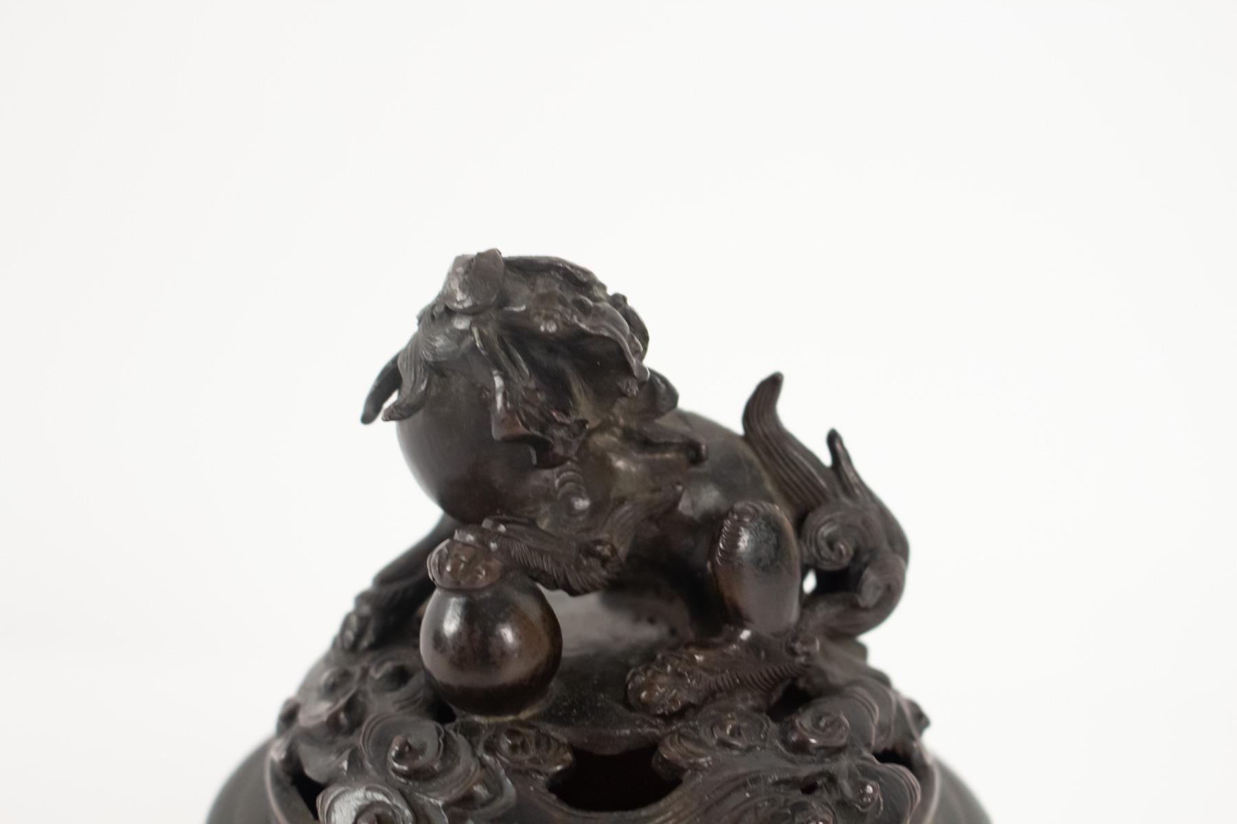 Small Burning Bronze Perfume with Brown Patina Decor Cranes in Clouds 6