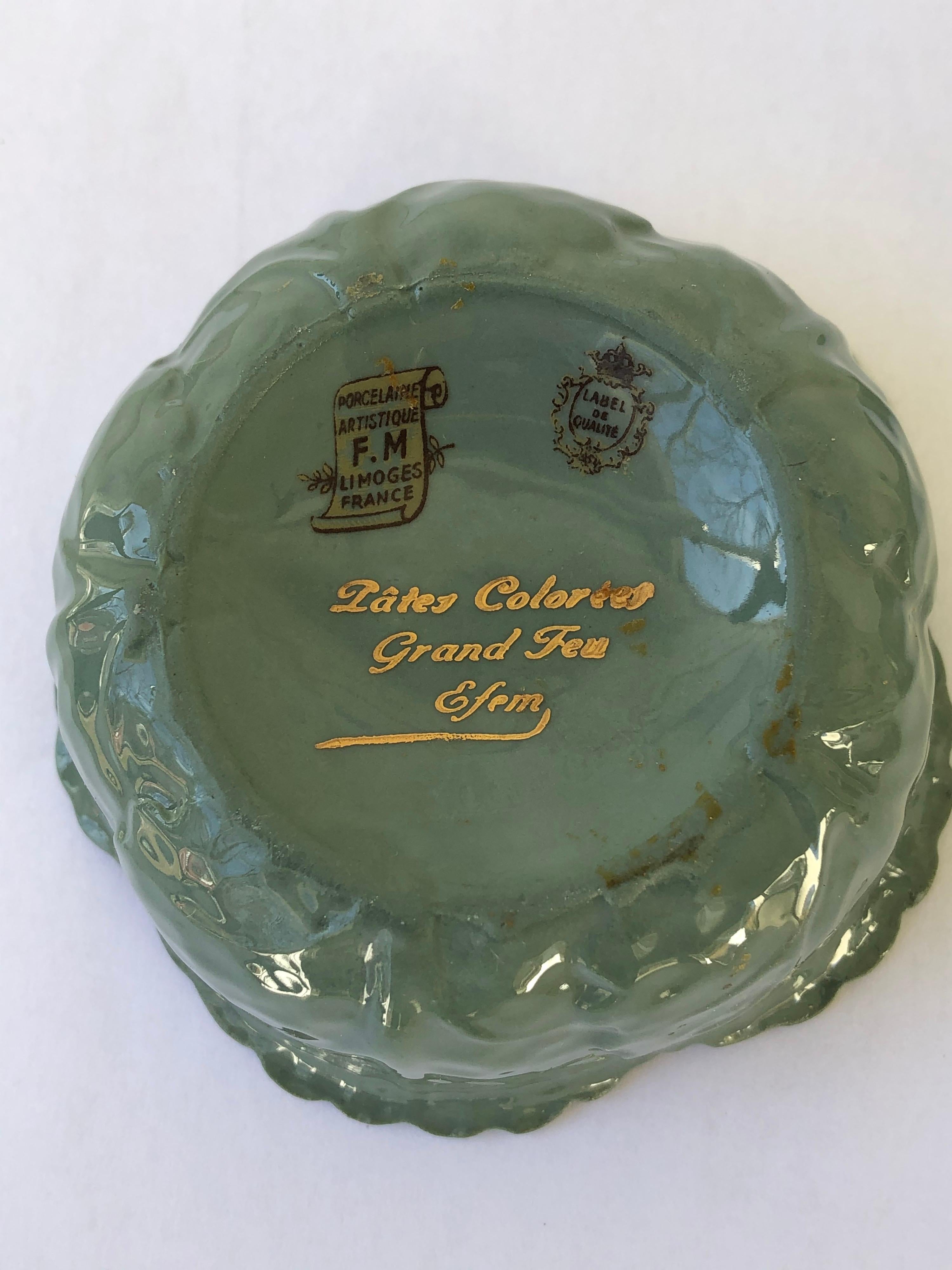 Belle Époque Small Cabbage Form Limoges 1960s Lidded Pin Box For Sale
