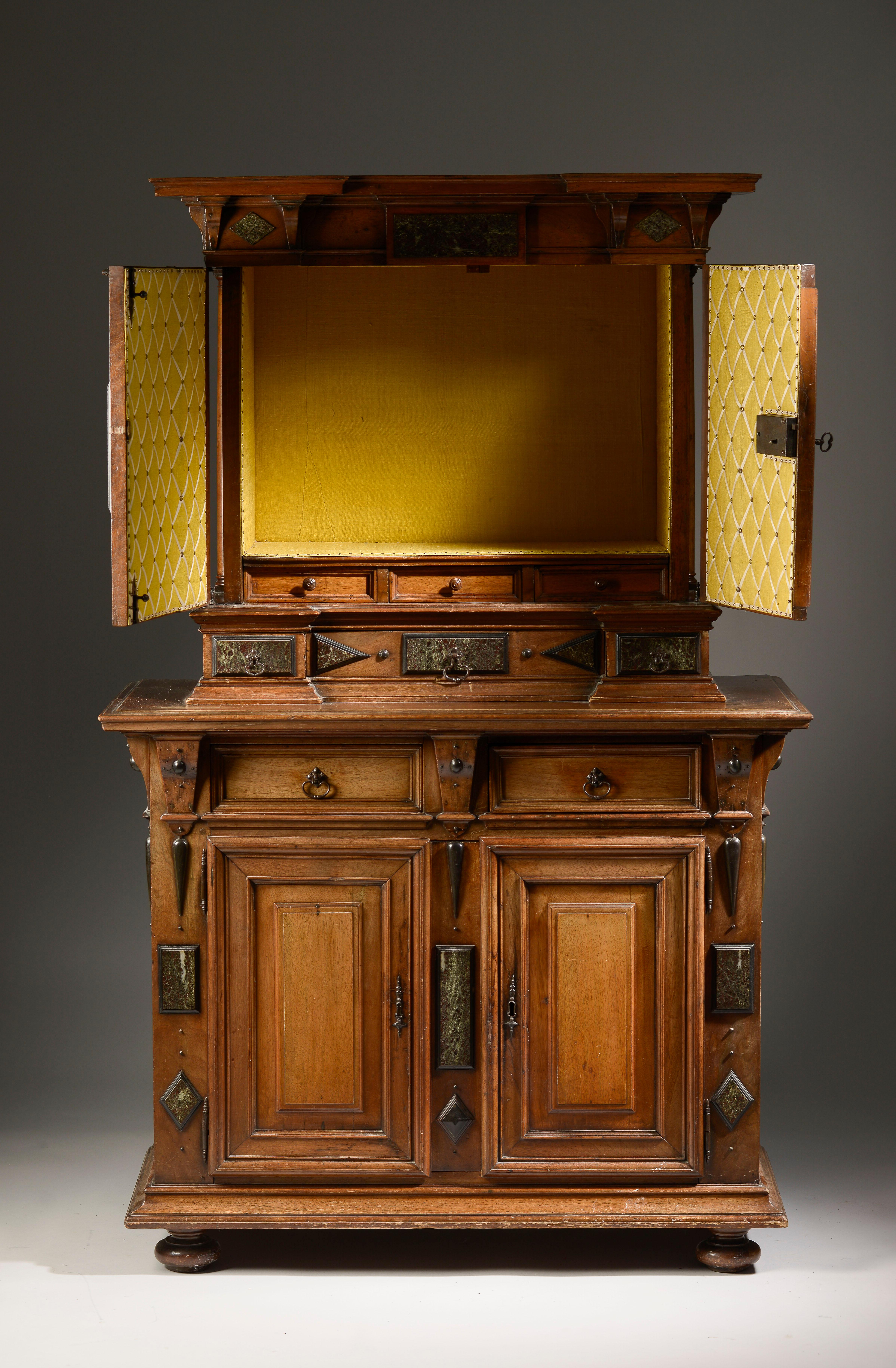 Renaissance Small Cabinet by l'Ecole de Fontainebleau Incrusted with Marble Tablets For Sale