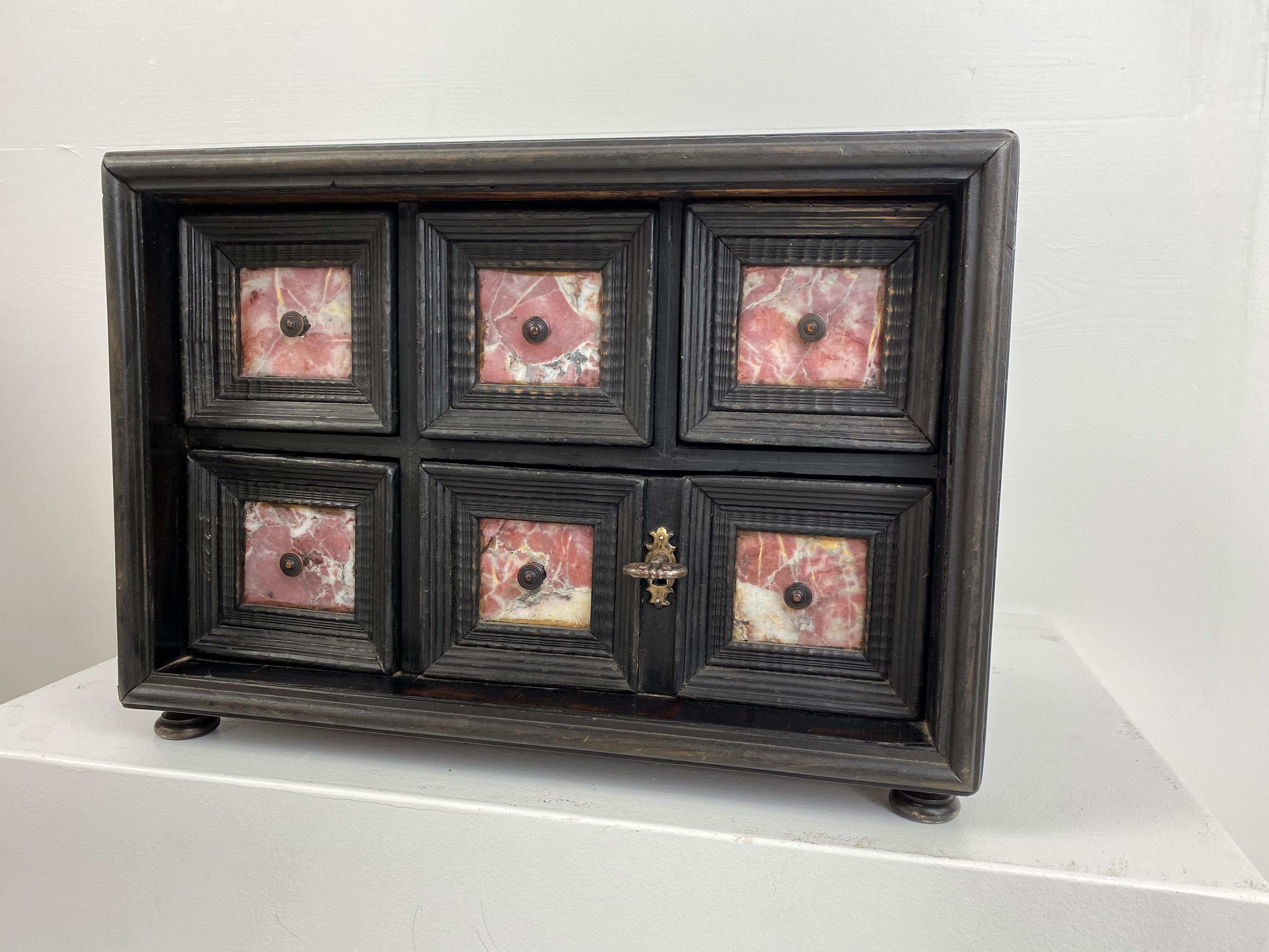 Italian Small Cabinet de Curiosites with Marble finishing For Sale