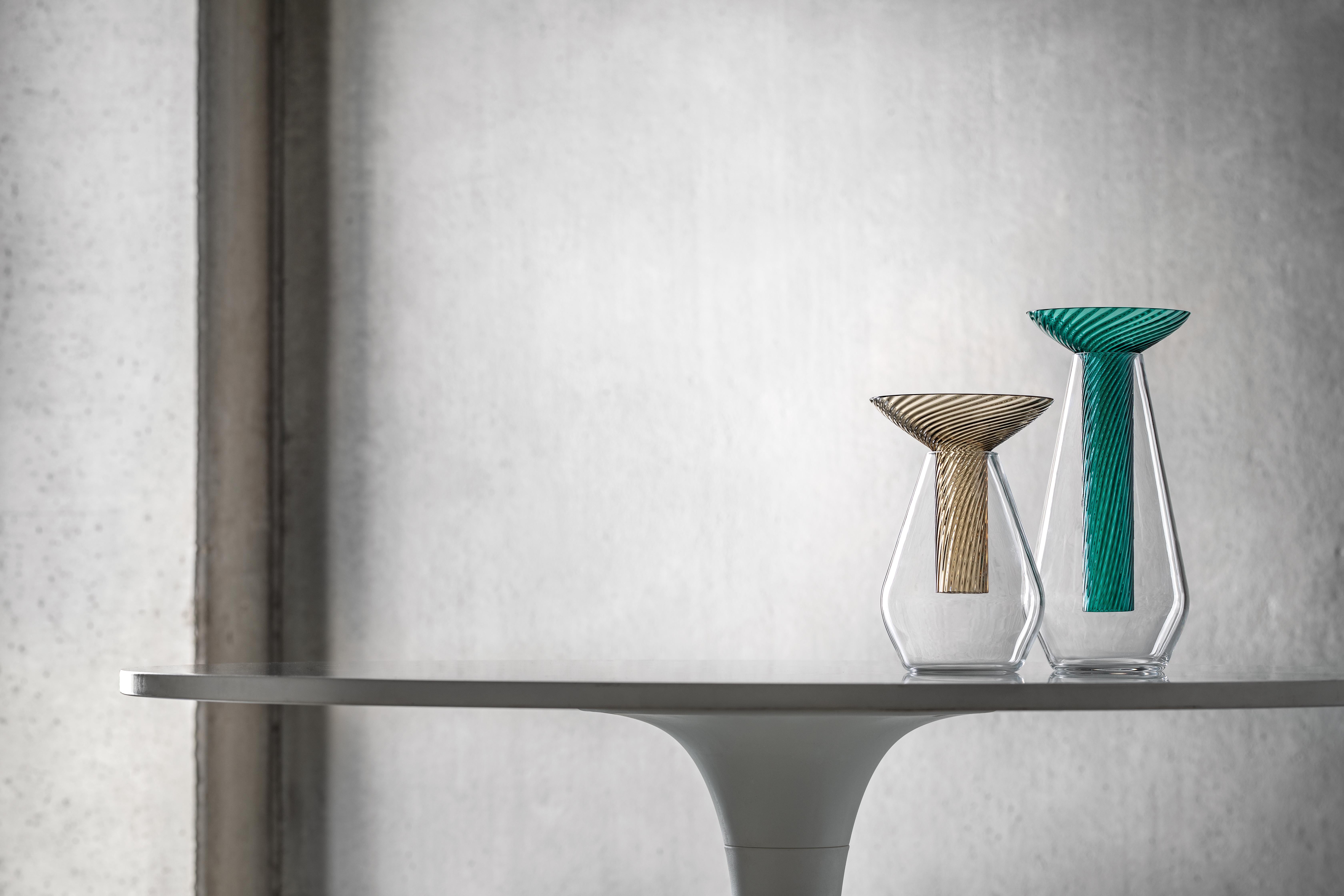 Small Calici Vase in Murano Glass by Federico Peri In New Condition In Venezia, IT