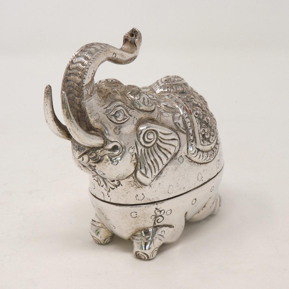 Contemporary Small Cambodian Silver Elephant Box For Sale
