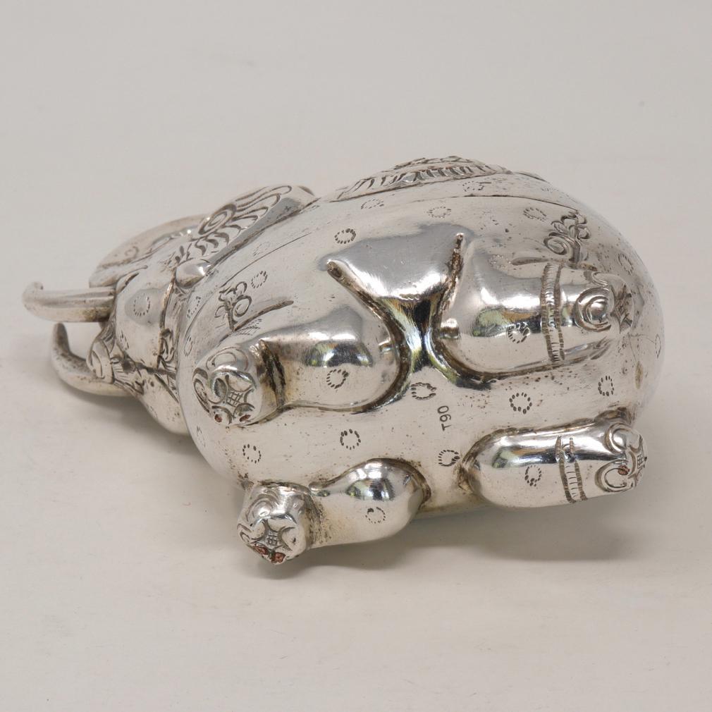 Small Cambodian Silver Elephant Box For Sale 1