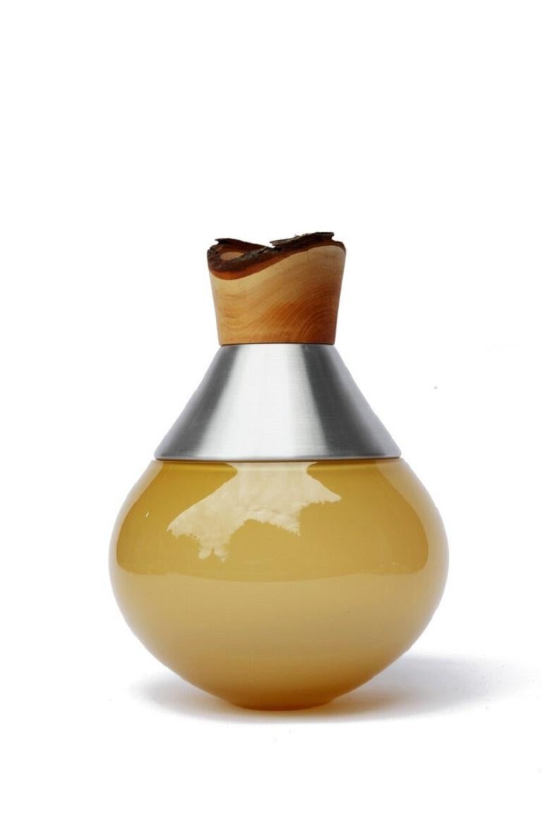 Vasija pequeña de caramelo de la India II, Pia Wüstenberg Alemán en venta