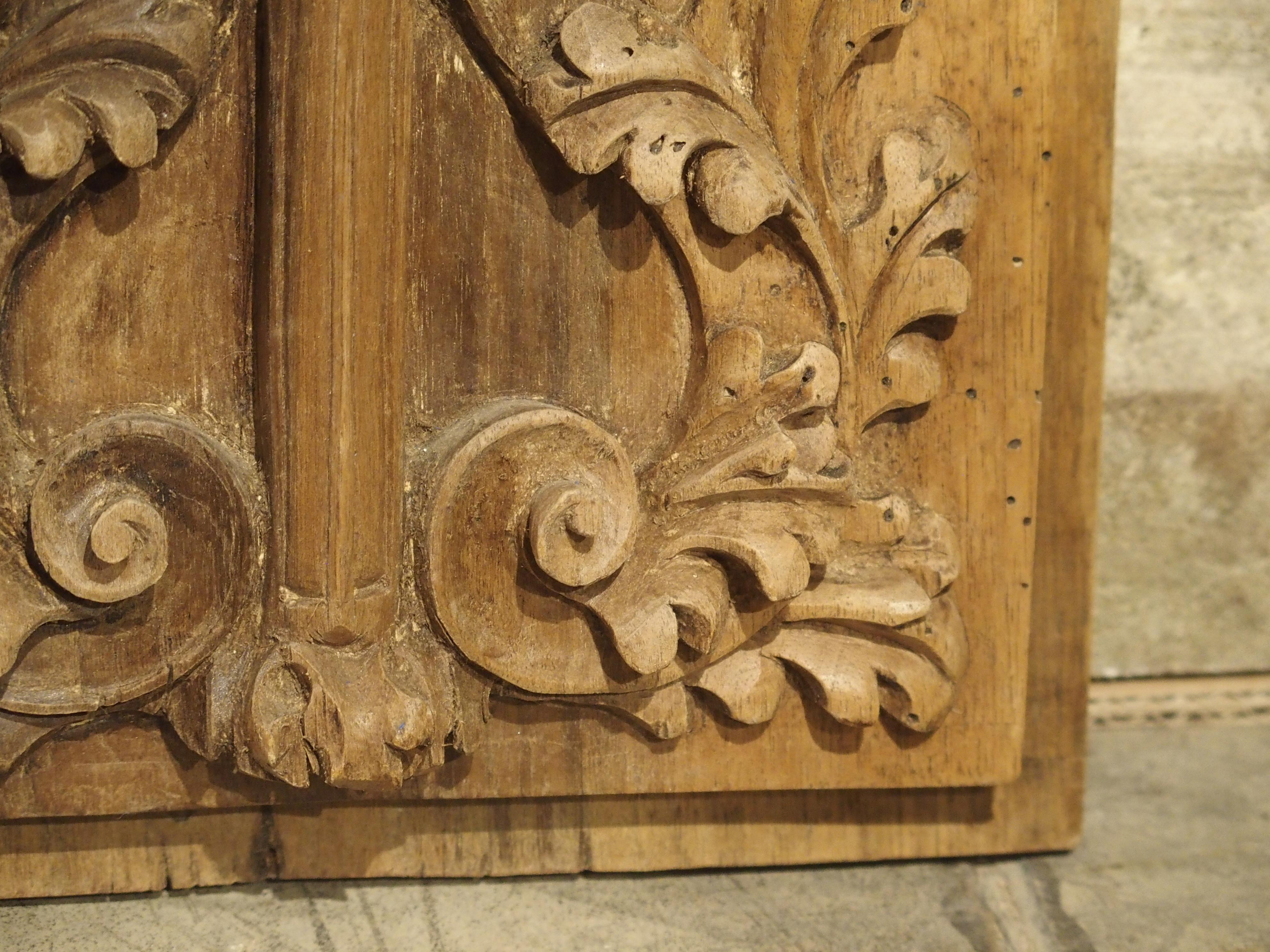 Small Carved Fruitwood Tabernacle Panel from France, circa 1700 In Good Condition In Dallas, TX