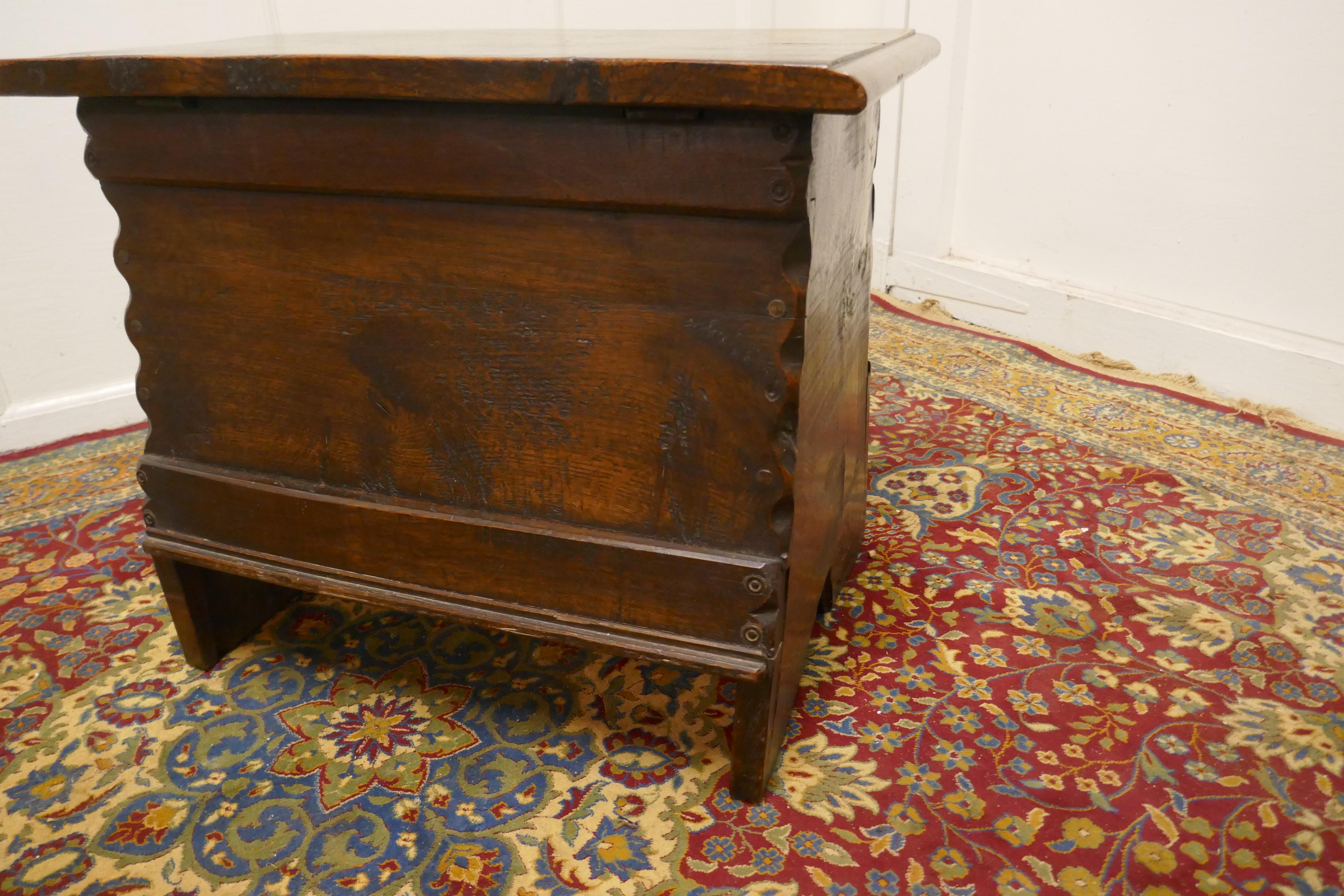 Small Carved Oak Chest or Shoe Box Coffer For Sale 2