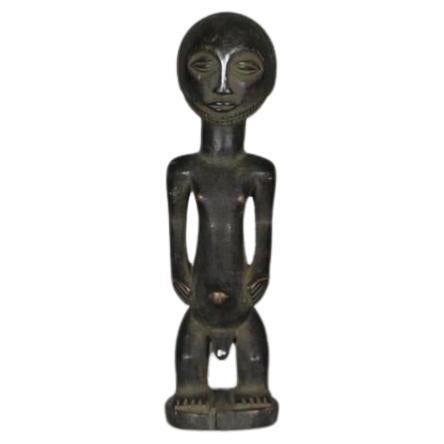 Kleine geschnitzte Holzstatue 'Luba', Kongo im Angebot
