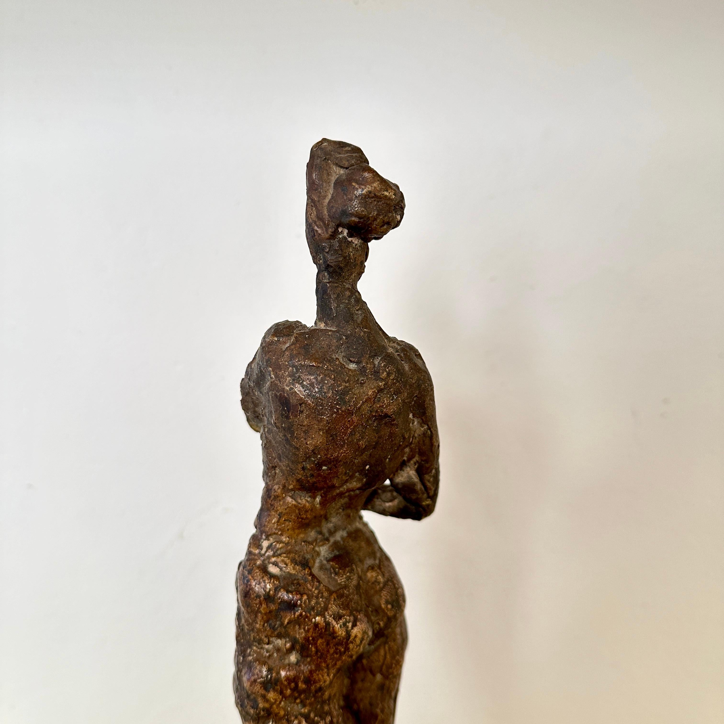 Small Cast Bronze Woman Sculpture by Oskar Bottoli on a Black Marble Stand, 1969 For Sale 5