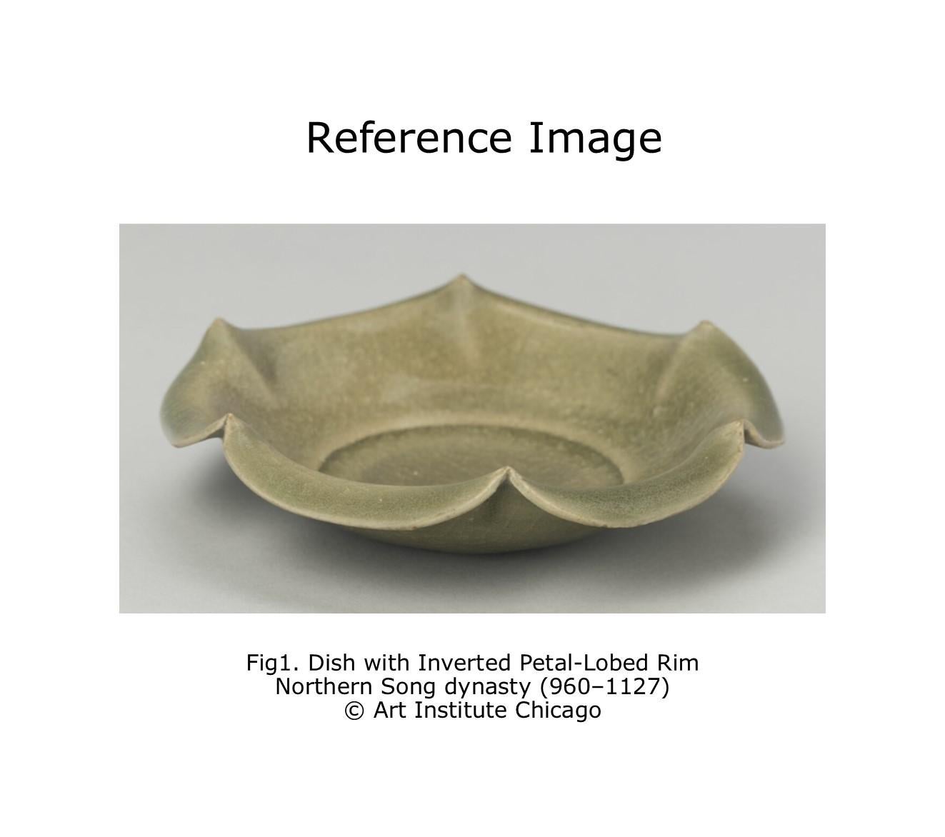 Small Celadon Chrysanthemum Dish, Northern Song Dynasty(AD 960~1127) For Sale 6