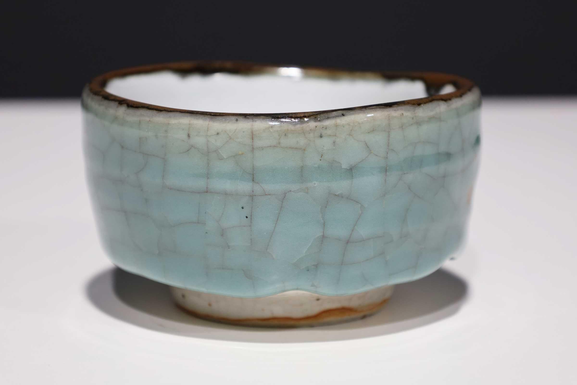 Small Ceramic Bowl by Albert Green In Excellent Condition In Dallas, TX