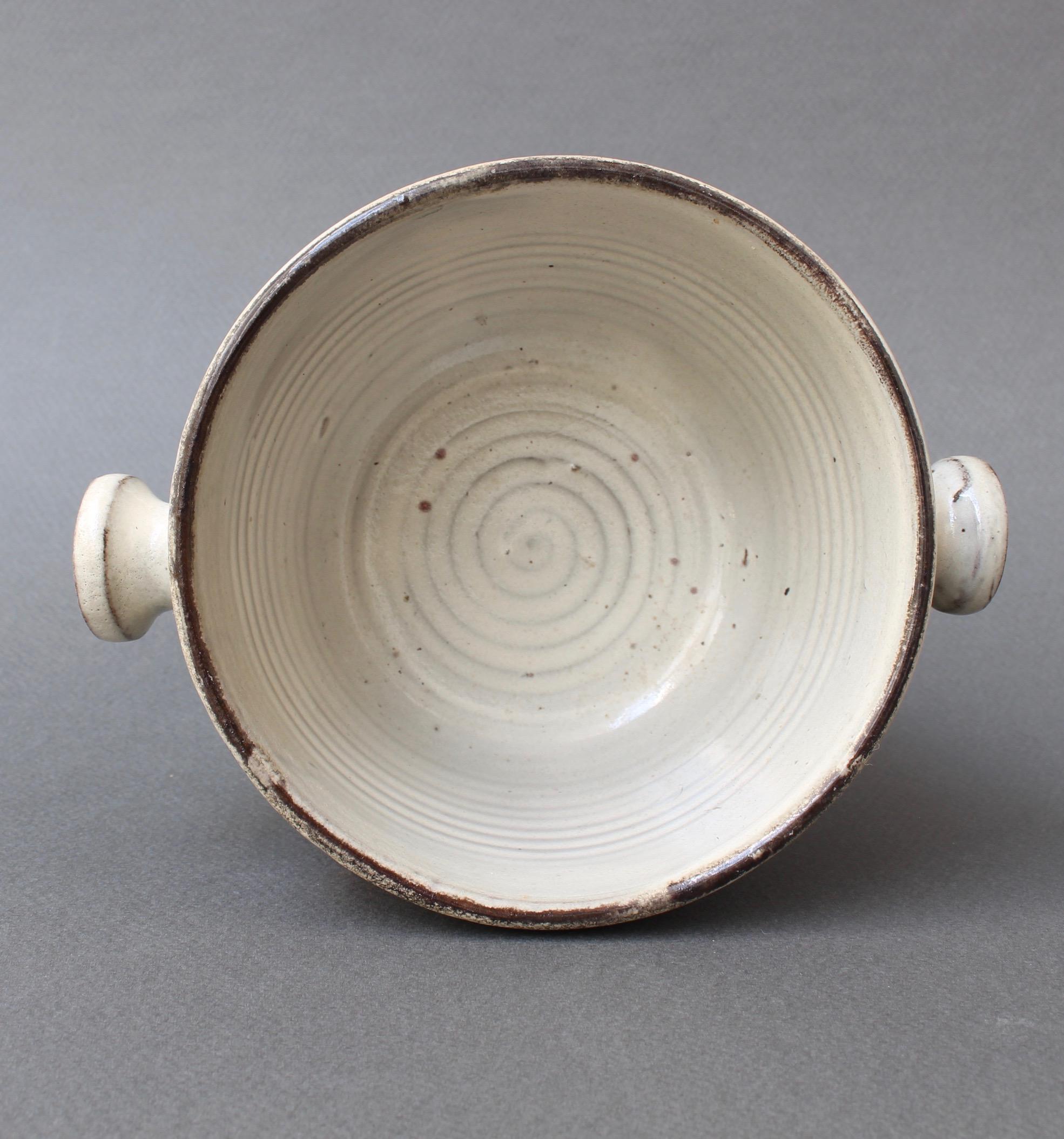 Small Ceramic Crockery Pot by Gustave Reynaud for Le Mûrier, circa 1950s In Good Condition In London, GB