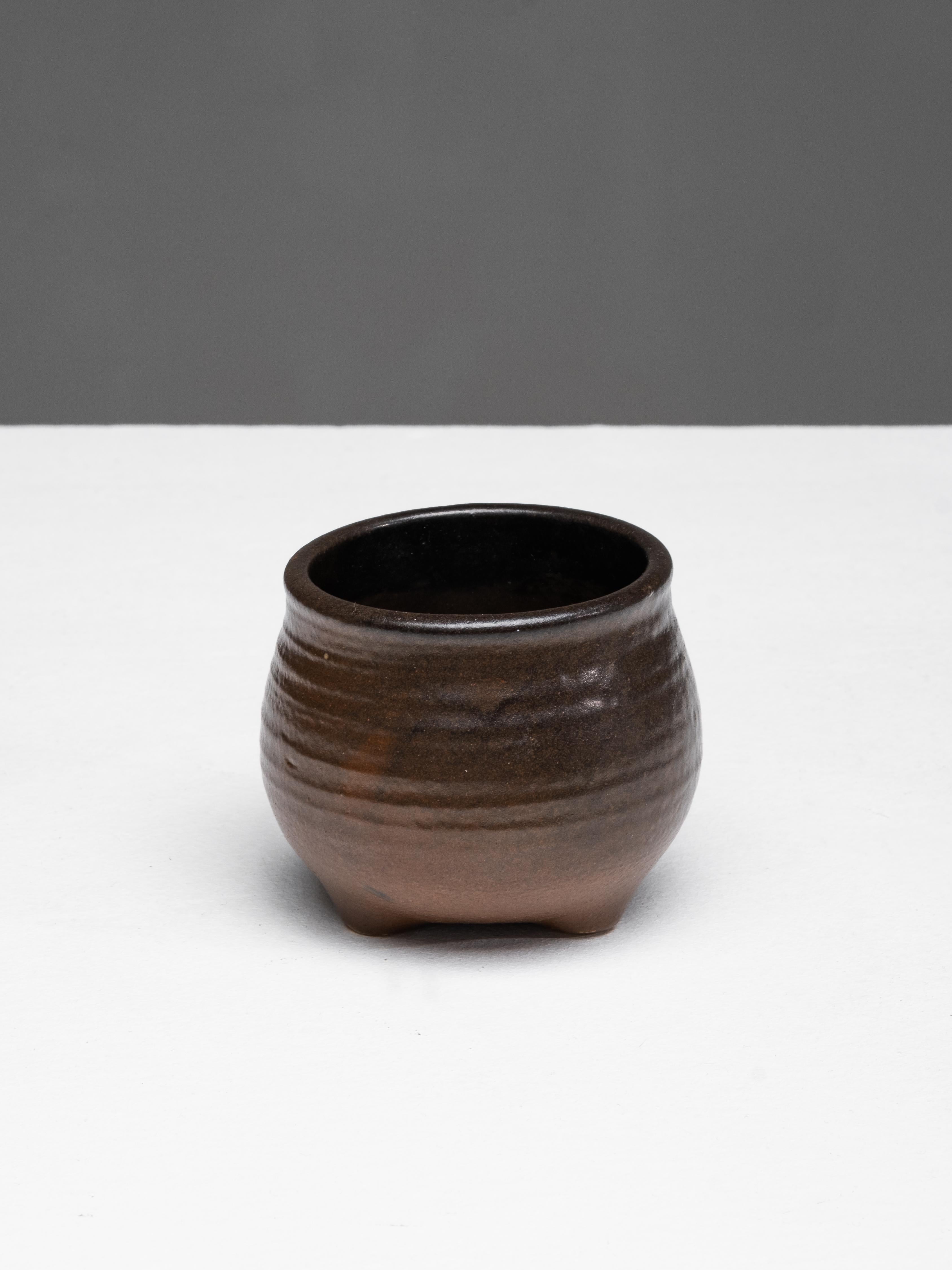 Finlandese Piccolo vaso in ceramica di Francesca Mascitti Lindh per Arabia, Finlandia, anni '60 in vendita