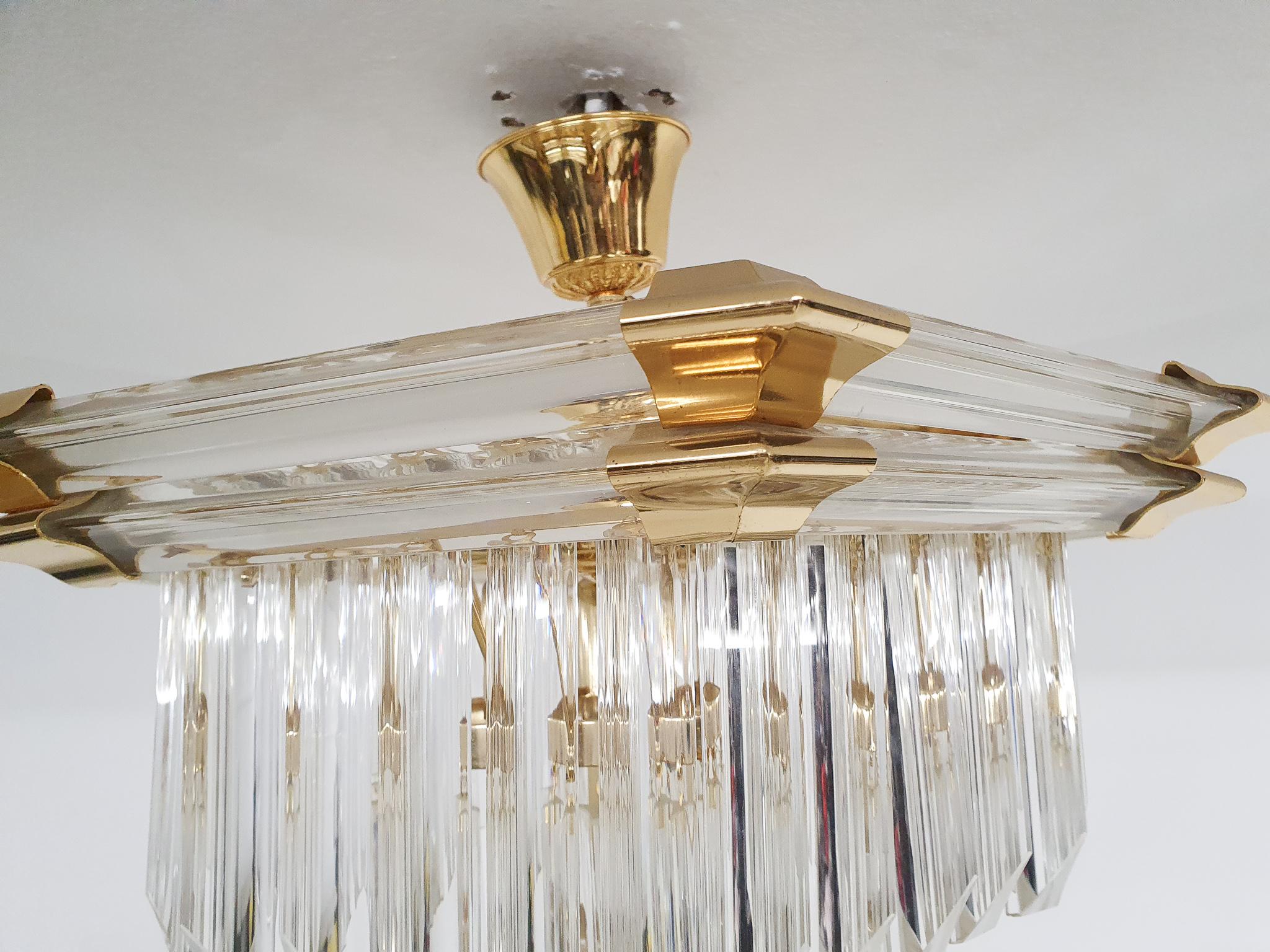 Small Chandelier Attrb to Bakalowits and Sohne, Austria, 1980's In Good Condition For Sale In Amsterdam, NL