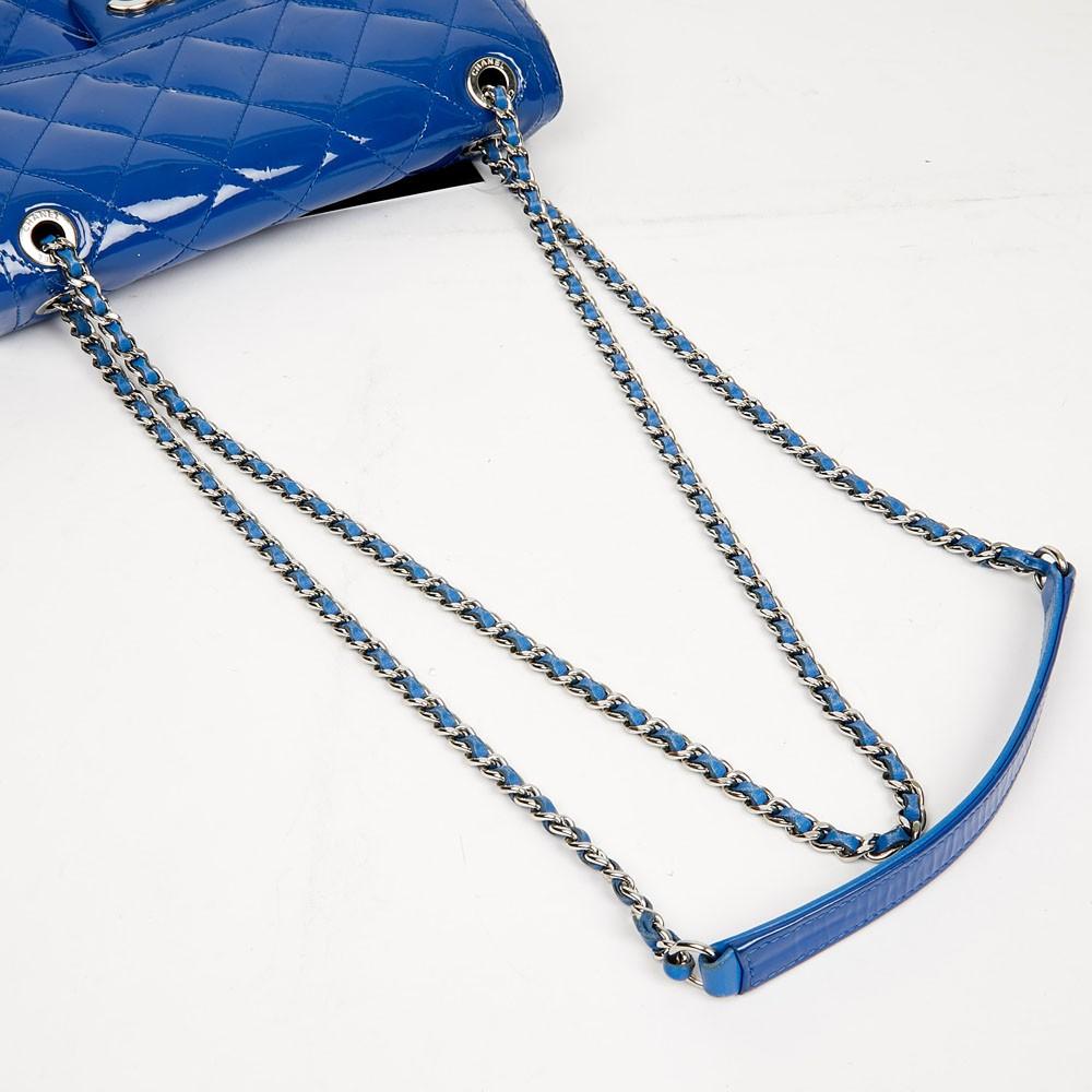 Small CHANEL Flap Bag in Electric Blue Quilted Patent Leather 2