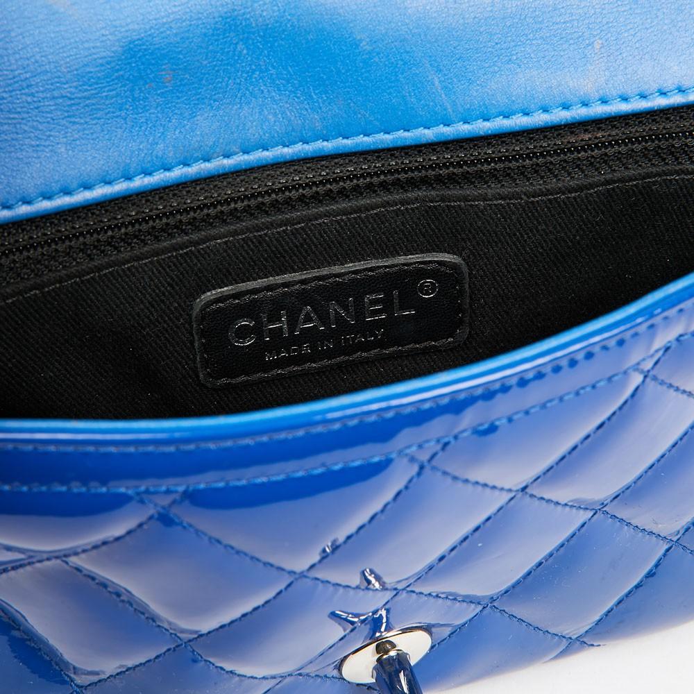 Small CHANEL Flap Bag in Electric Blue Quilted Patent Leather 4