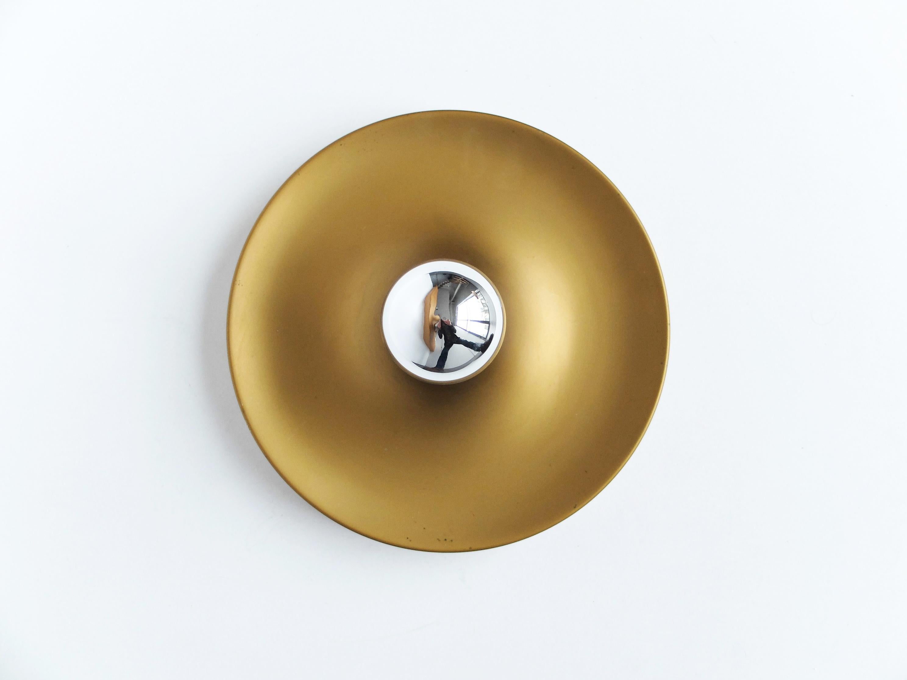 Small Charlotte Perriand Flush Sconce Matte Gold Disc Wall Light, Germany, 1960s In Good Condition For Sale In Vorst, BE