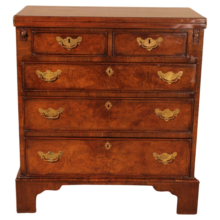Small Chest of Drawers in Walnut Called Bachelor Chest from the 19th Century For Sale at 1stDibs