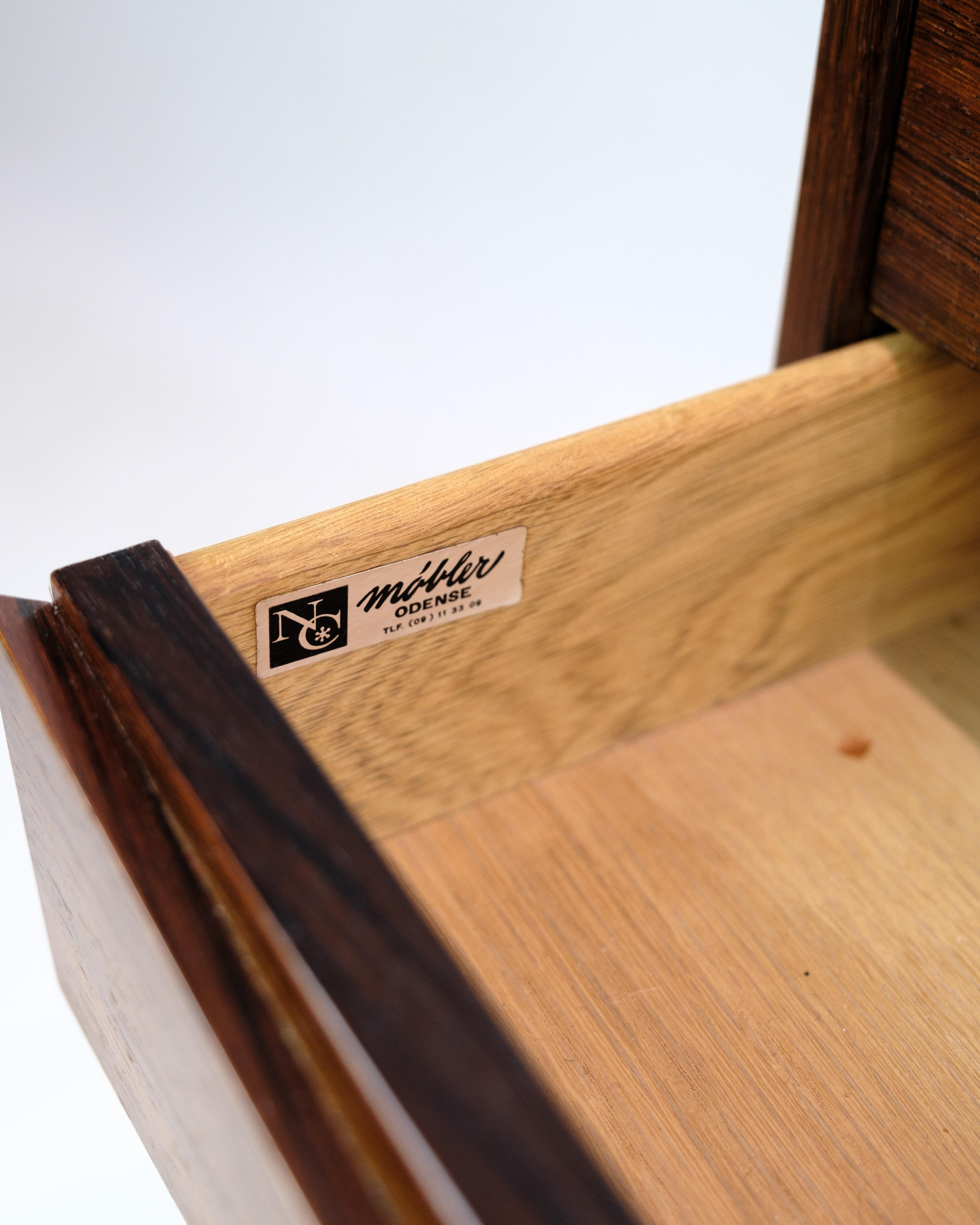 Cassettiera piccola in palissandro di Arne Vodder per NC Furniture in vendita 1
