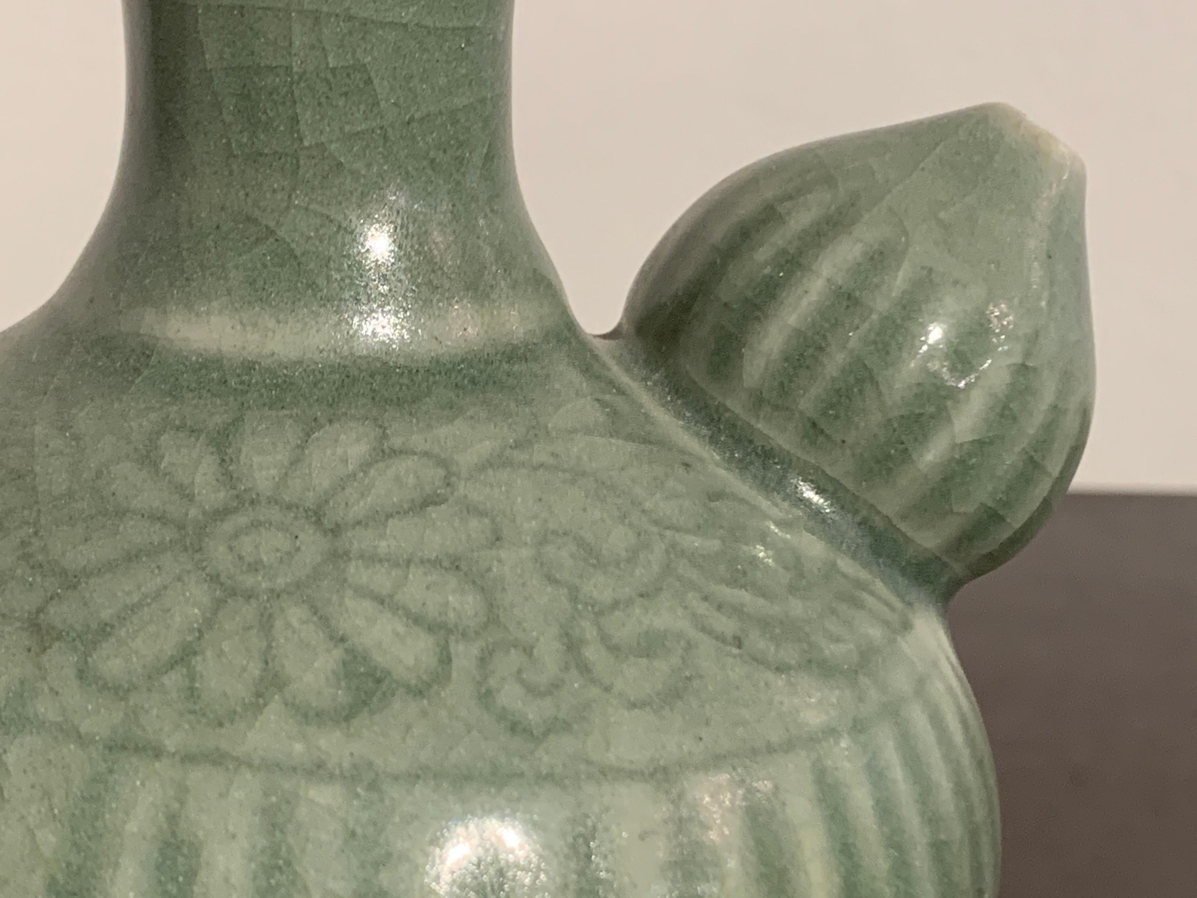 Small Chinese Celadon Glazed Porcelain Kendi, Qing Dynasty, 18th Century, China For Sale 2