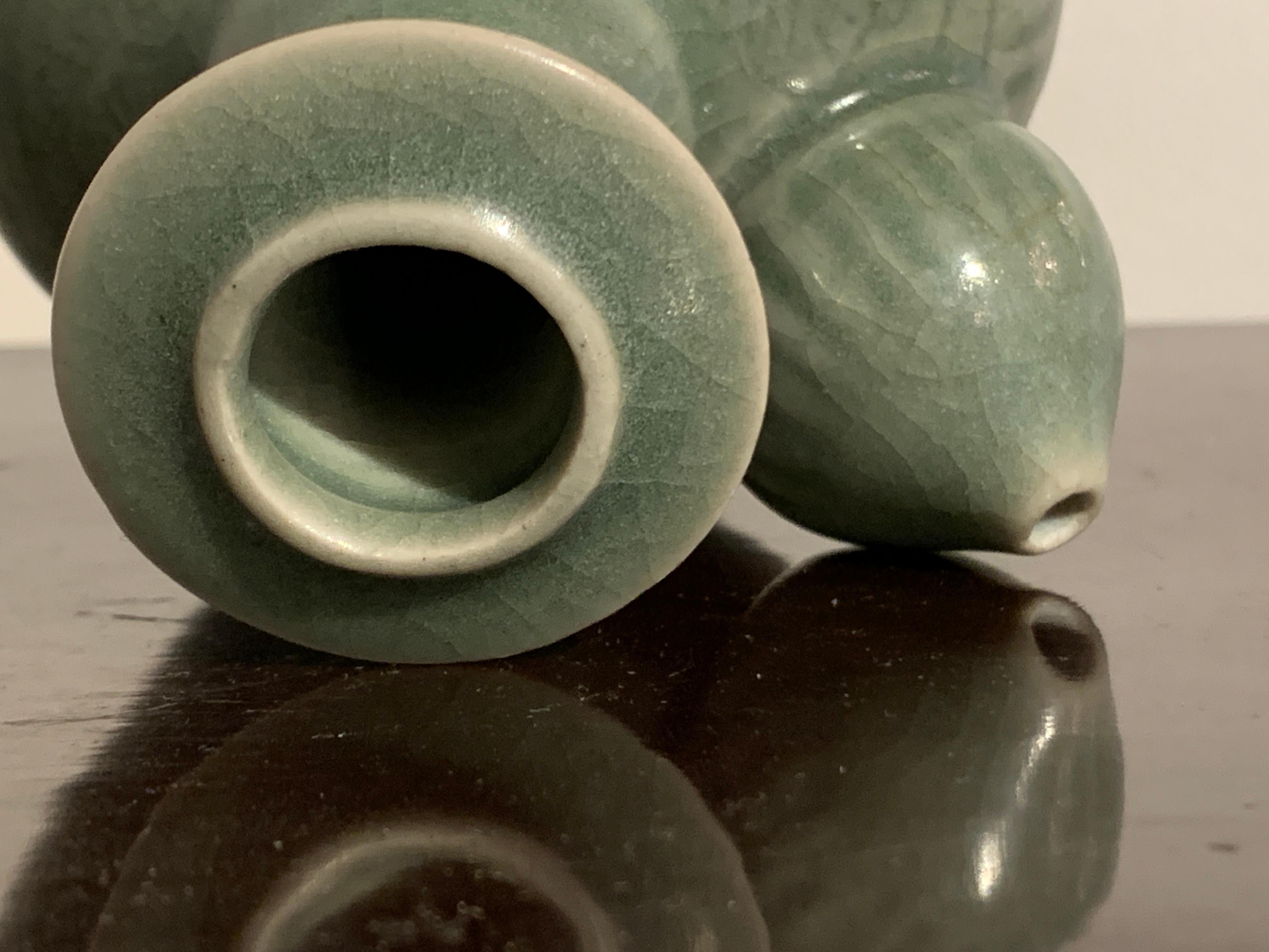 Small Chinese Celadon Glazed Porcelain Kendi, Qing Dynasty, 18th Century, China For Sale 3
