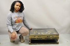 Small Chinese Chinoiserie Black Lacquer and Gold Coffee Table Brass Plinth Base