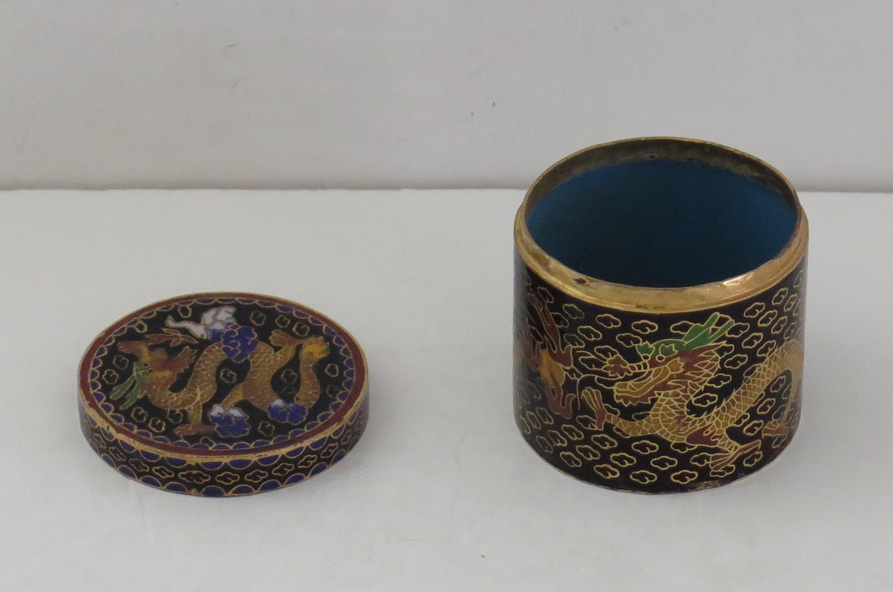 Small Chinese Cloisonné Lidded Box Two Dragons Chasing Flaming Pearl Circa 1930s For Sale 3