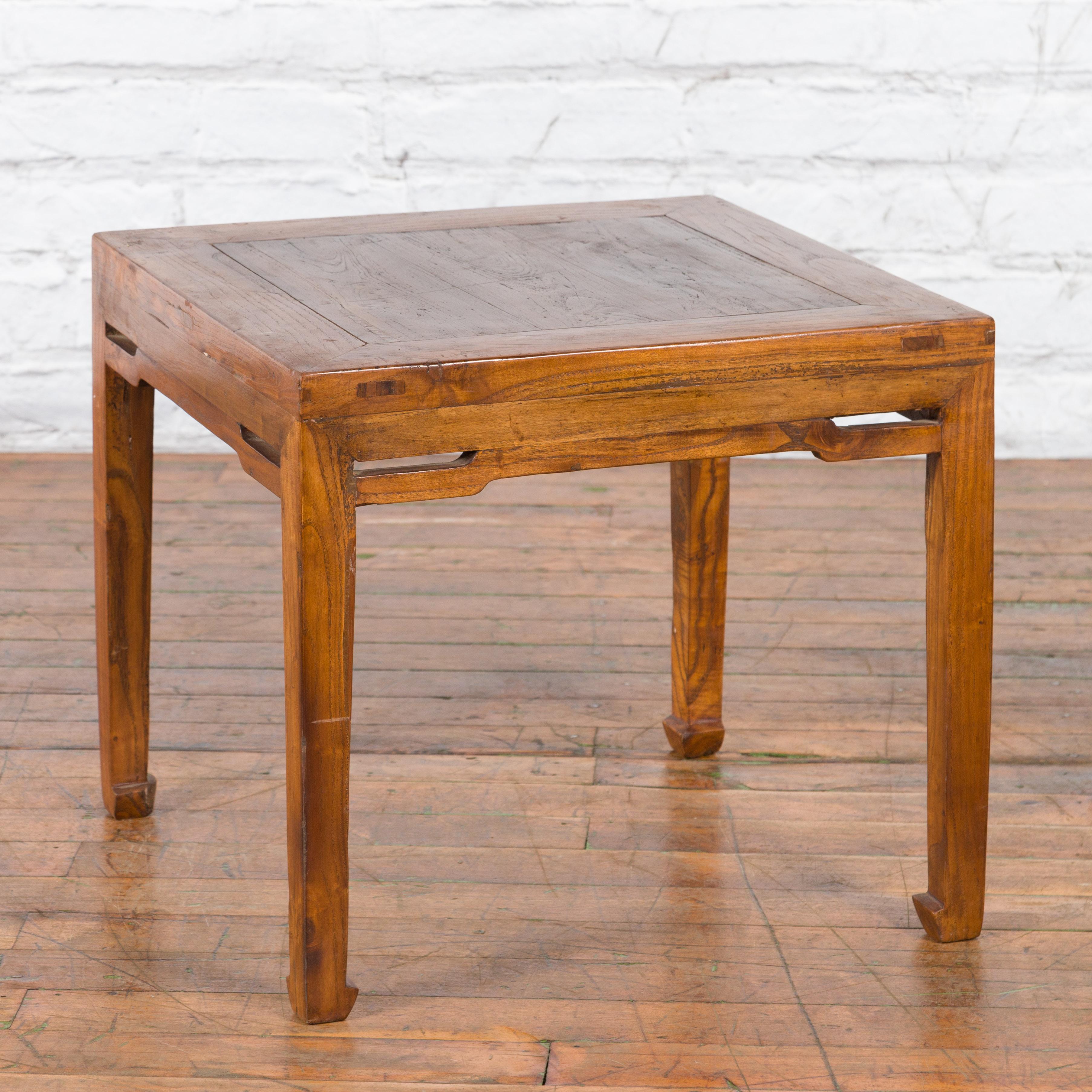 Wood Small Chinese Early 20th Century Coffee Table with Humpback Stretchers For Sale